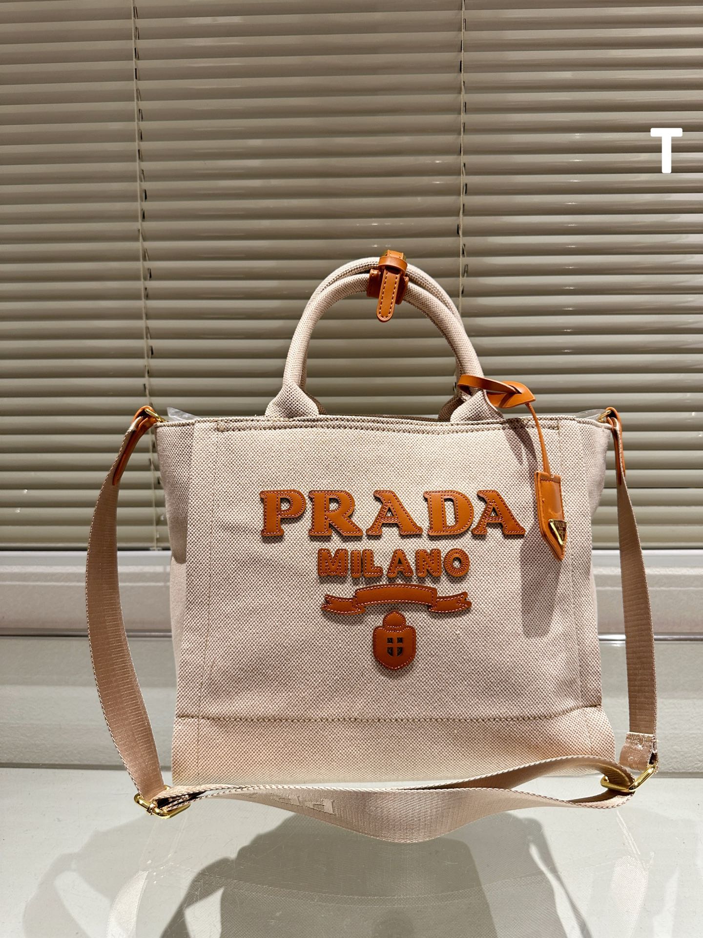 What are the best replica
 Prada Wholesale
 Tote Bags Straw Woven Casual
