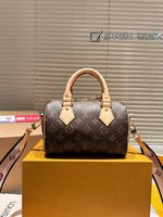 Louis Vuitton Wholesale
 Handbags Crossbody & Shoulder Bags AAA Quality Replica
 Embroidery Steel Buckle Cowhide