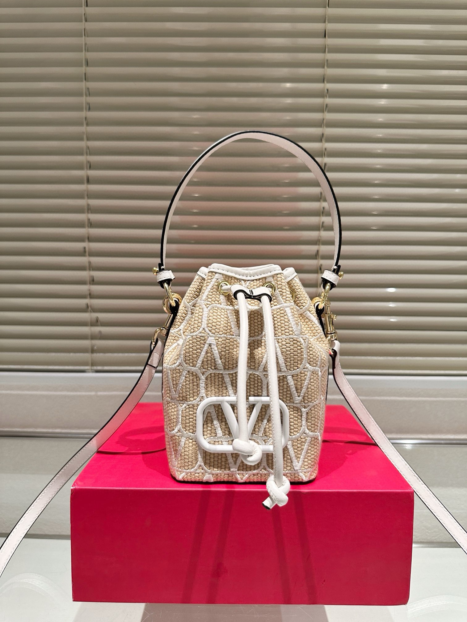 Valentino Bucket Bags Fashion