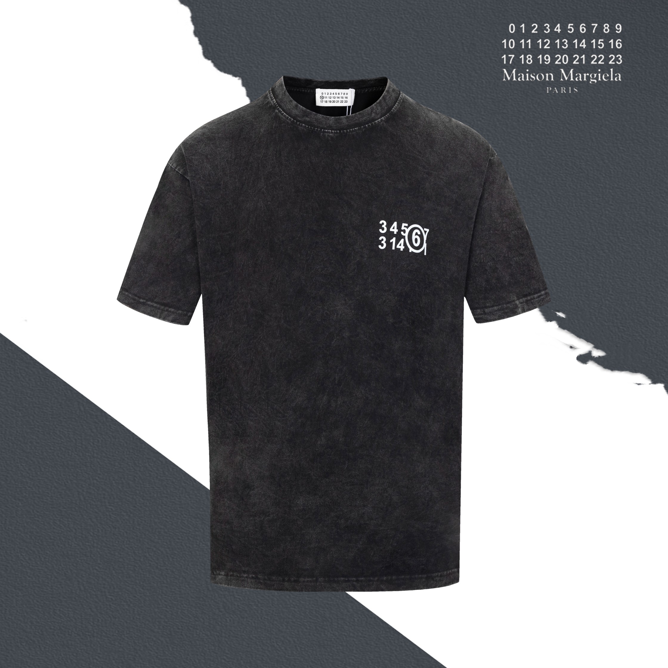 Negro lavado Modelo S038 Maison Margiela camiseta de cuello redondo con estampado de logo y letras en el pecho y espald…