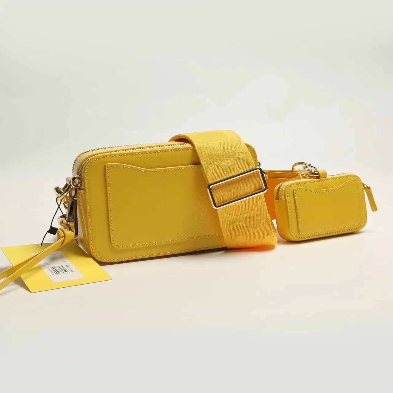 Marc Jacobs ～黄色MJ相机包，搭配可拆卸零钱包， 吊牌，三码合一，代购可入