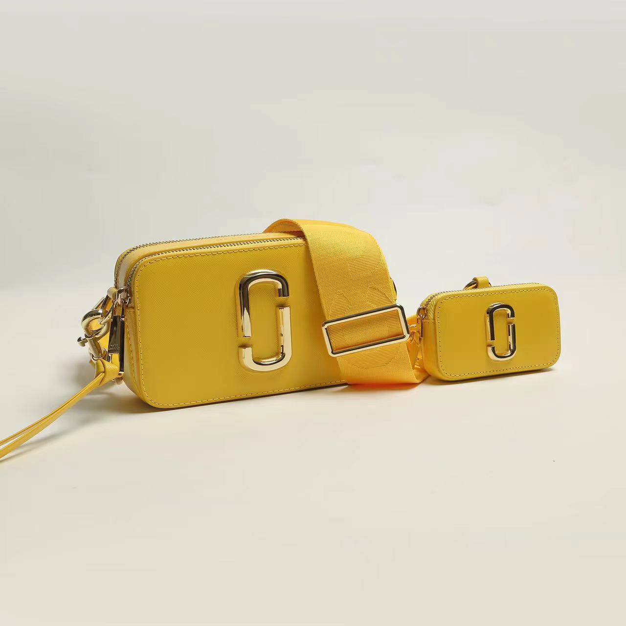 Marc Jacobs ～黄色MJ相机包，搭配可拆卸零钱包， 吊牌，三码合一，代购可入