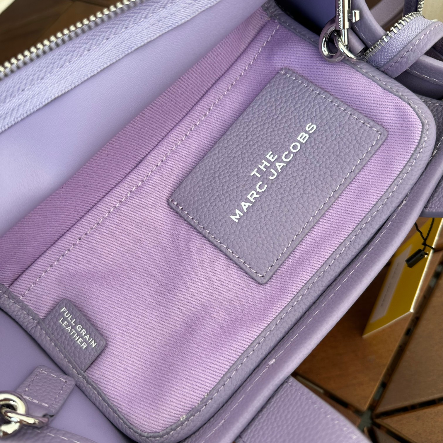 Marc Jacobs ～MJ托特包 淡紫色迷你号26cm