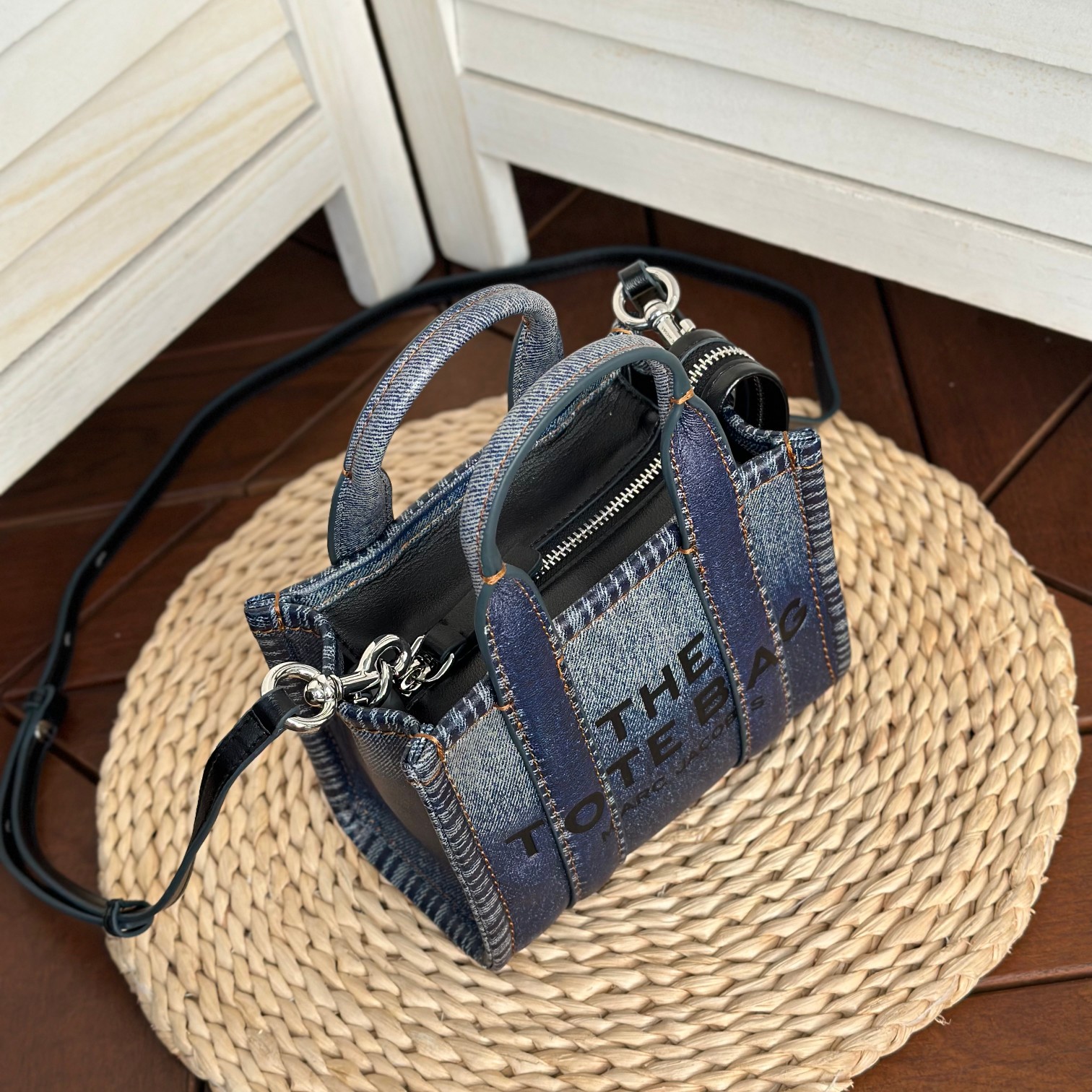 Marc Jacobs ～新款托特牛皮牛仔纹