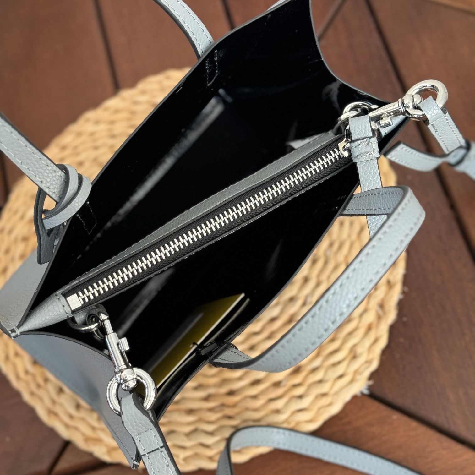 Marc Jacobs Mj牛皮灰色手提托特包 尺寸:23*10*20