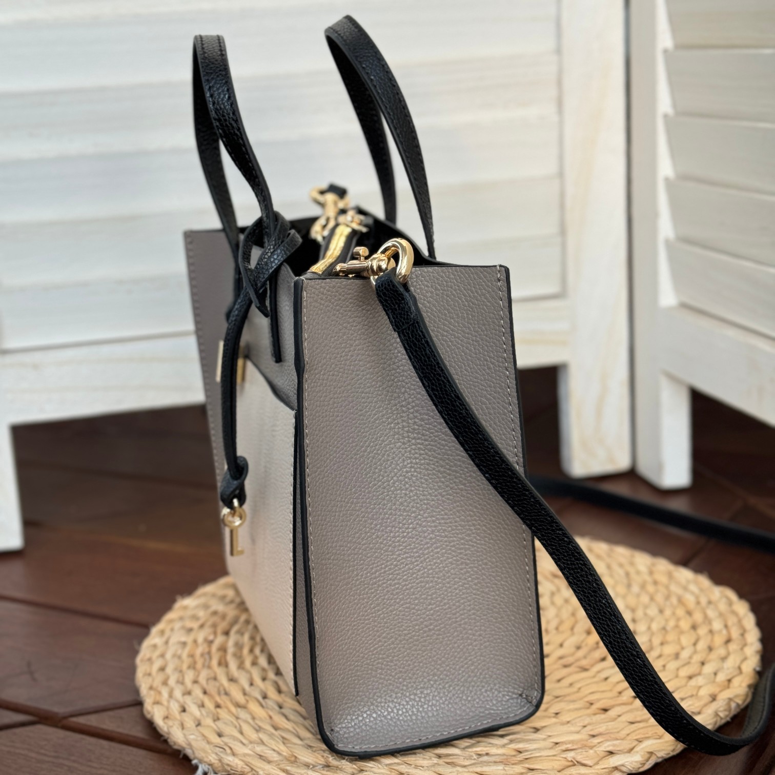 Marc Jacobs Mj牛皮拼色手提托特包 尺寸:23*10*20