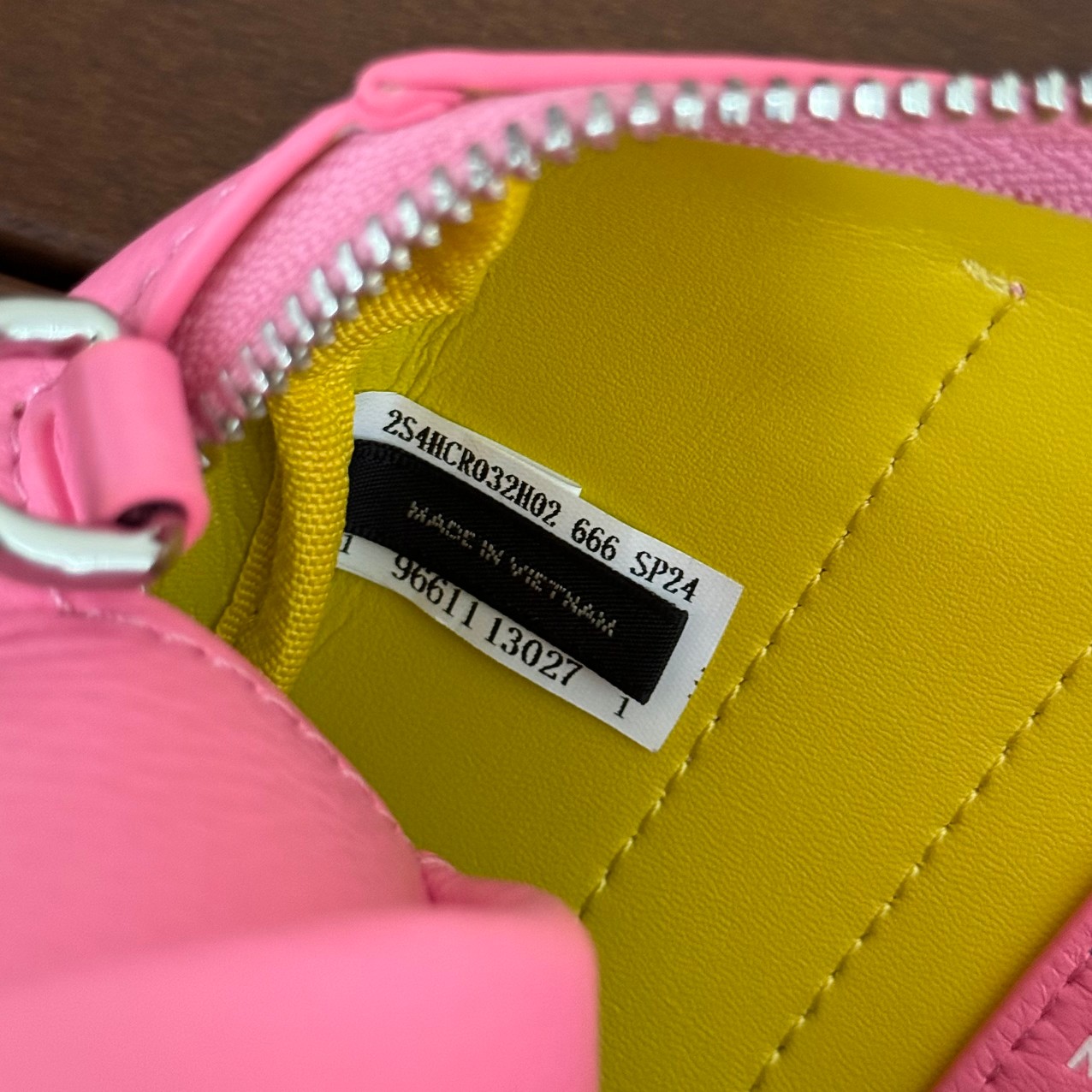 Marc Jacobs 粉色 Mj圆筒包3⃣ 色 尺寸:20*12*12