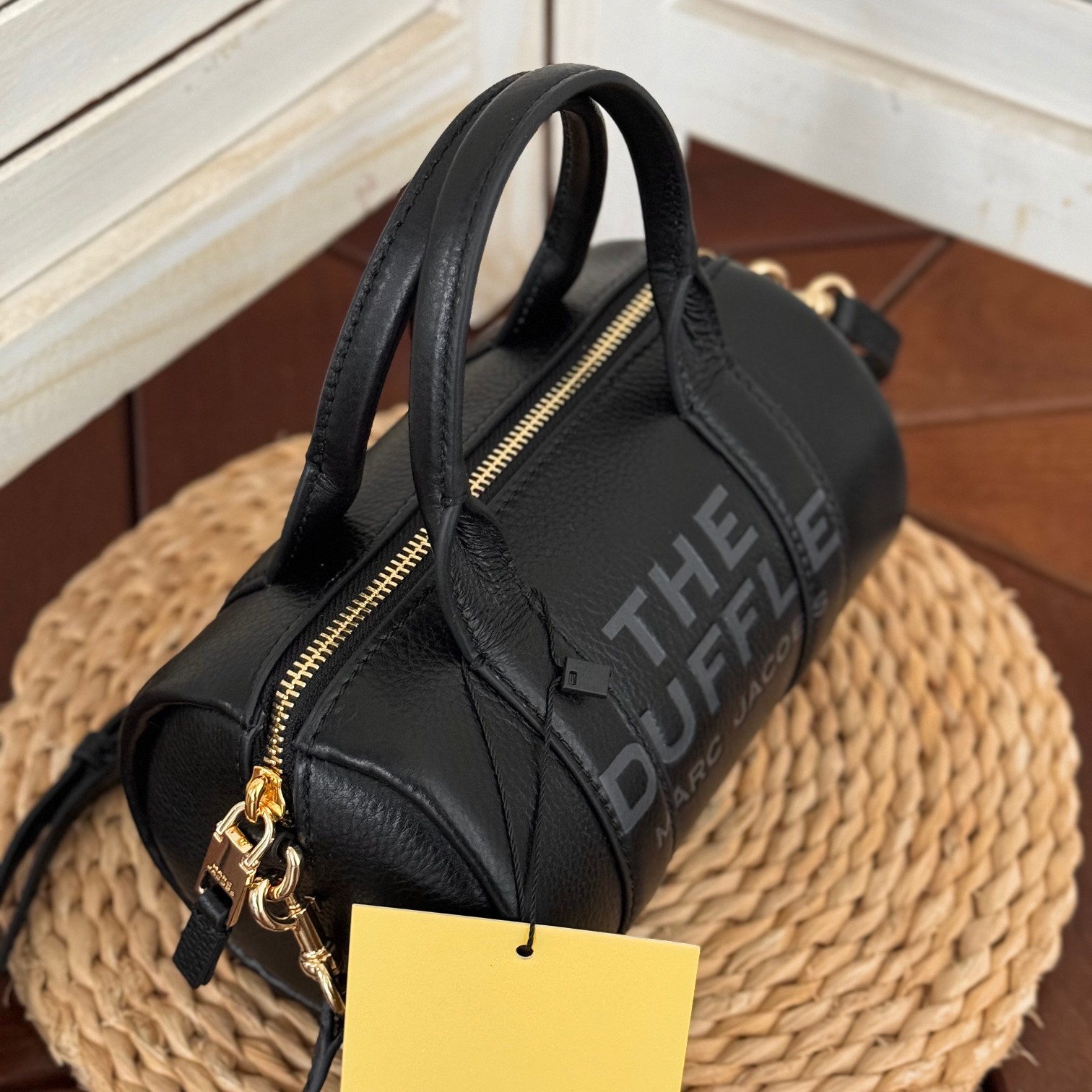 Marc Jacobs 黑色 Mj圆筒包3⃣ 色 尺寸:20*12*12