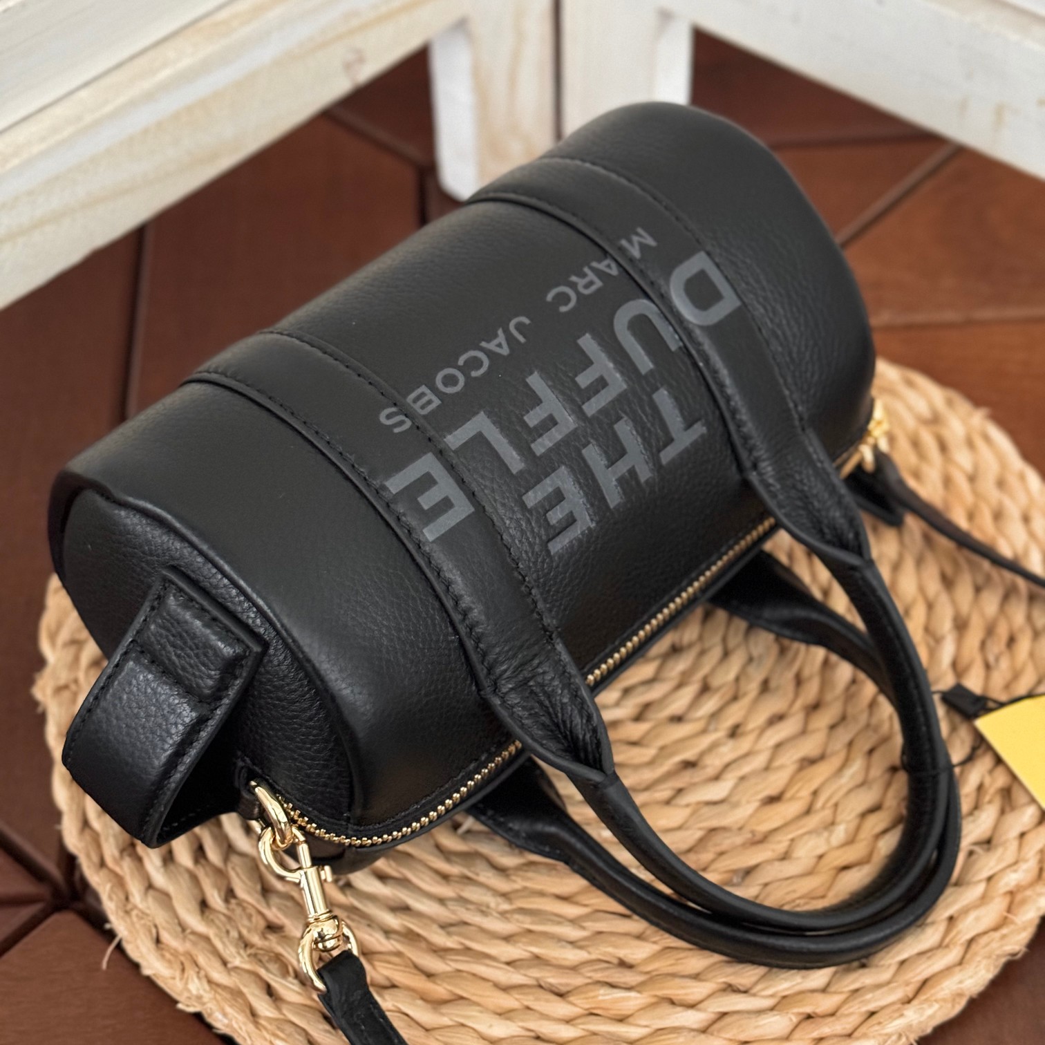 Marc Jacobs 黑色 Mj圆筒包3⃣ 色 尺寸:20*12*12