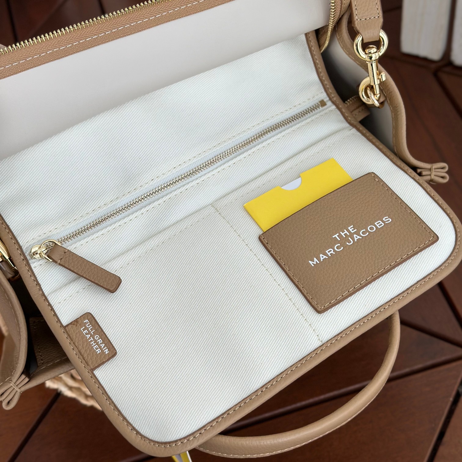 Marc Jacobs ～托特皮小号33cm