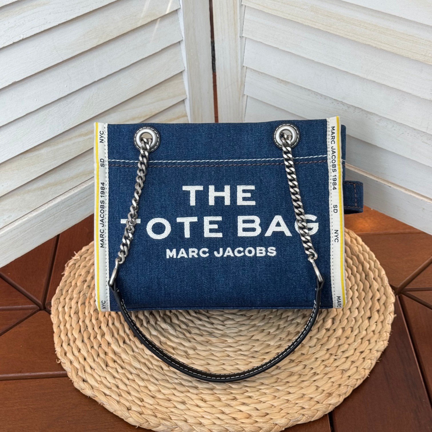 Marc Jacobs ～新款链条托特 水洗牛仔蓝 迷你号