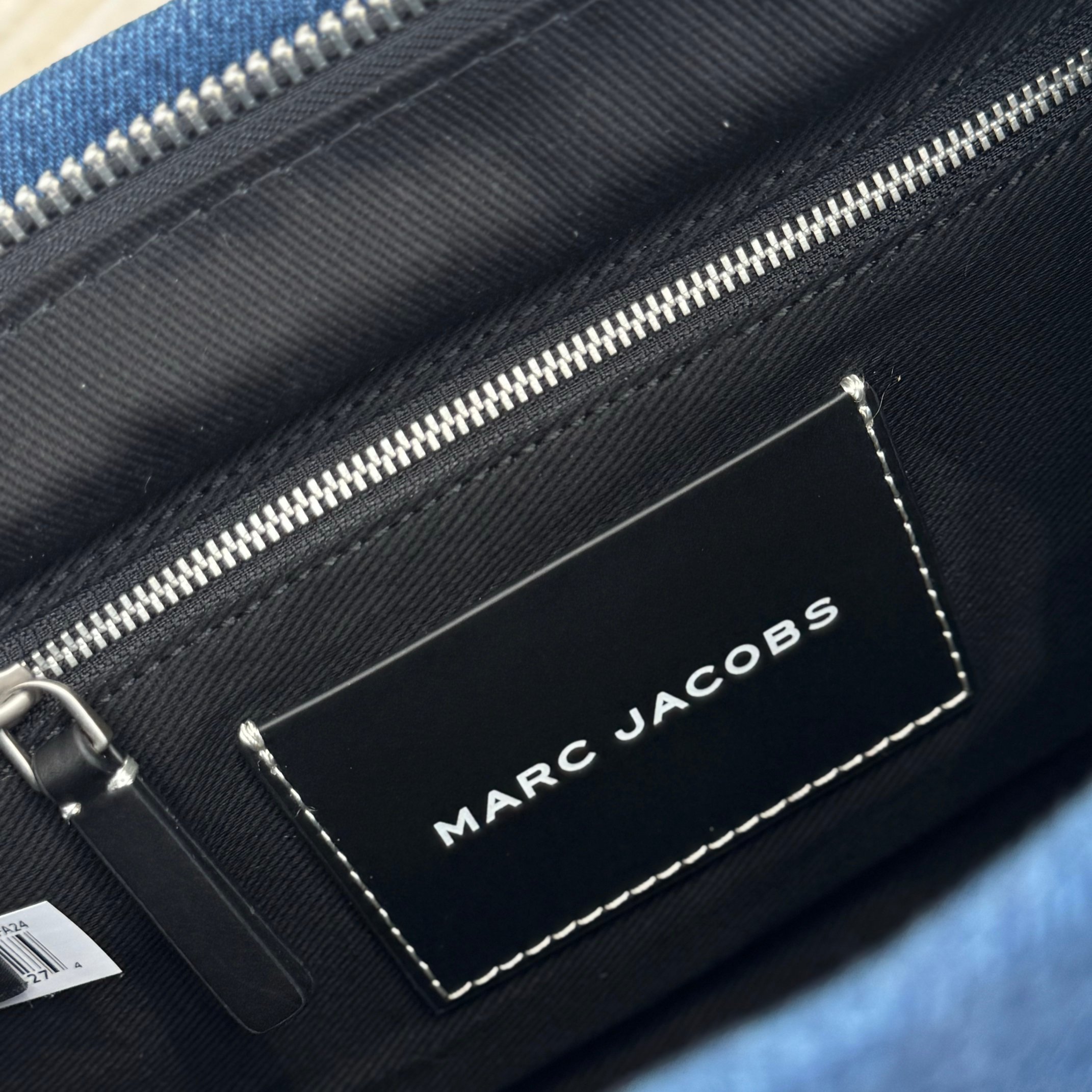 Marc Jacobs ～新款链条托特 水洗牛仔蓝 迷你号