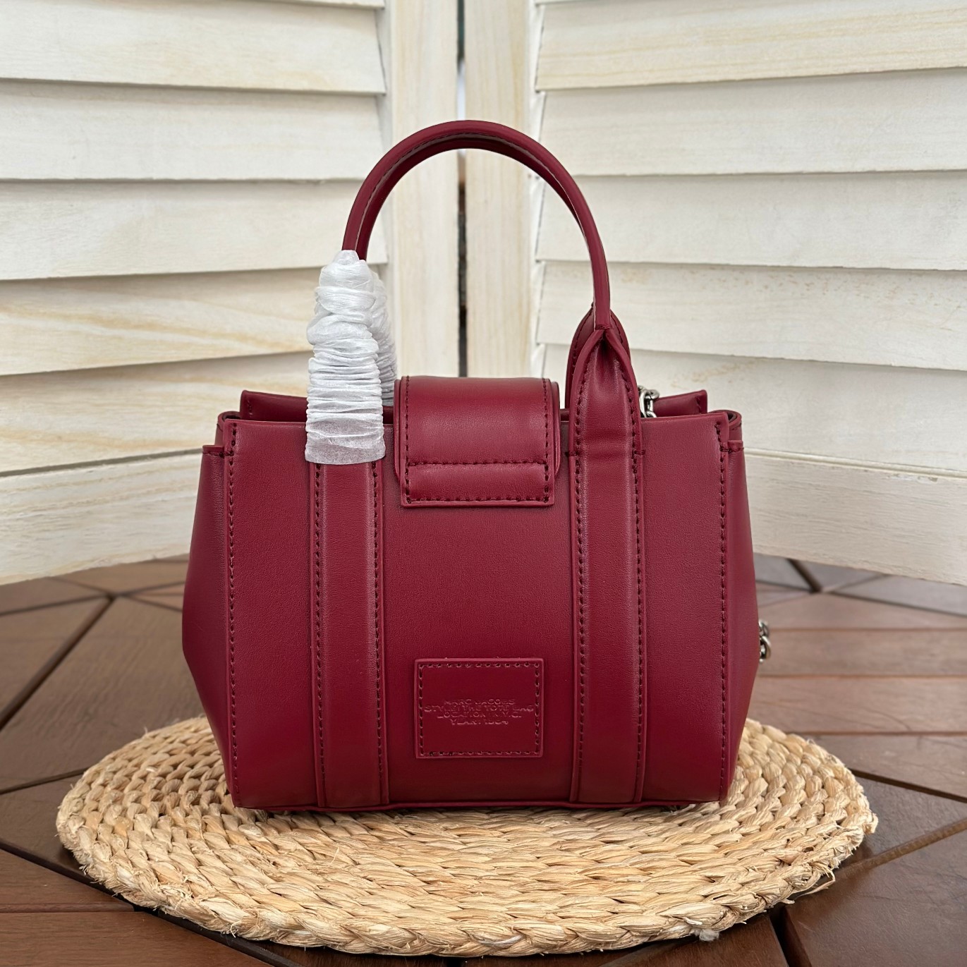 Marc Jacobs ～新款牛皮链条斜挎迷你手提包酒红色