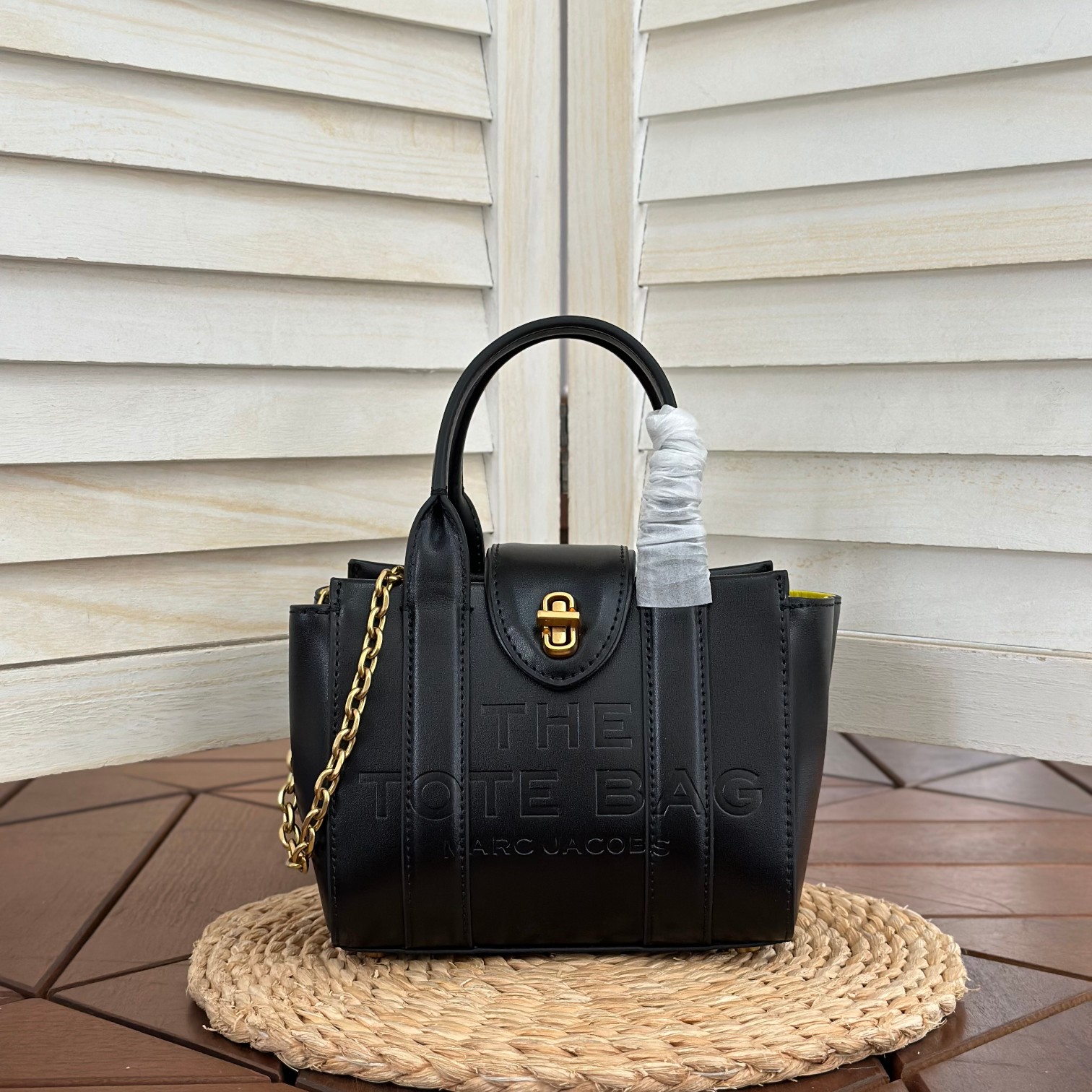Marc Jacobs ～新款牛皮链条斜挎迷你手提包黑色