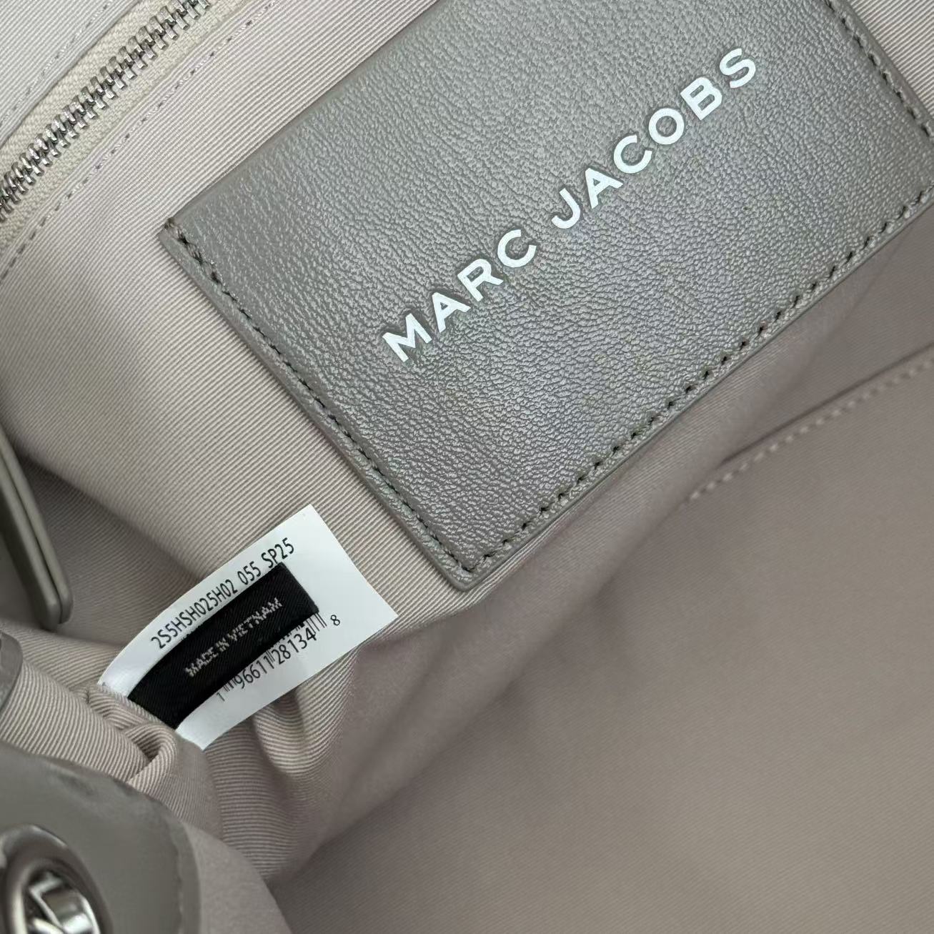 Marc Jacobs ～2025新款the sack bag链条包大号灰色