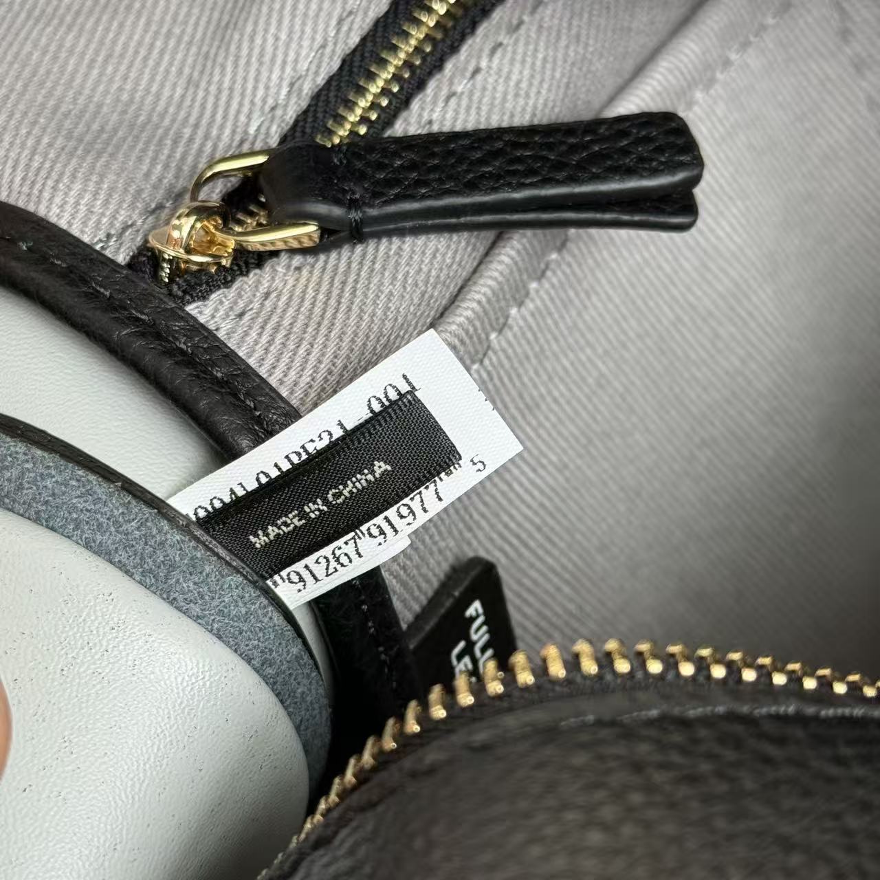 Marc Jacobs ～托特皮黑色33cm
