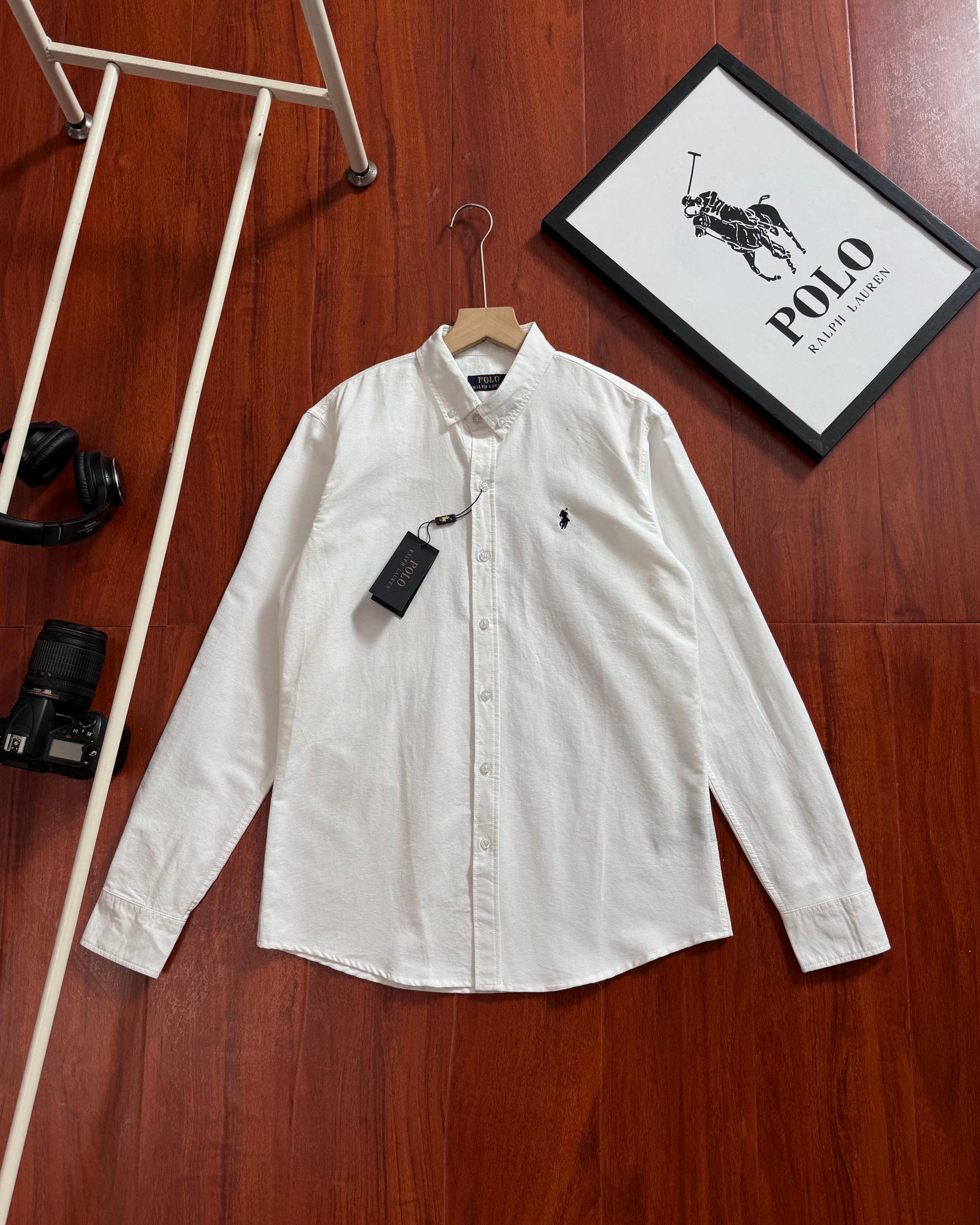 💰135高品质
Ralph Lauren/拉夫劳伦Polo Sport长袖衬衫新款纯棉商务休闲衬衣中青年上衣
牛津纺面料舒服透气吸汗☆立体刺绣爆满。上身效果特别好看
好货不多说☆品质认准我家☆档次象征着一个男人绅士和内涵。
颜色: 白色 黑色 灰色 藏青色 浅蓝色
尺码:M-L-XL-XXL
尺码: M L XL XXL
肩宽 46 48 50 51
胸围 106 112 118 123
衣长 73 76 79 81
袖长 64.5 65 66.5 67
M 建议体重115-130
L 建议体重130-145
XL建议体重155-175
XXL建议体重180-198
