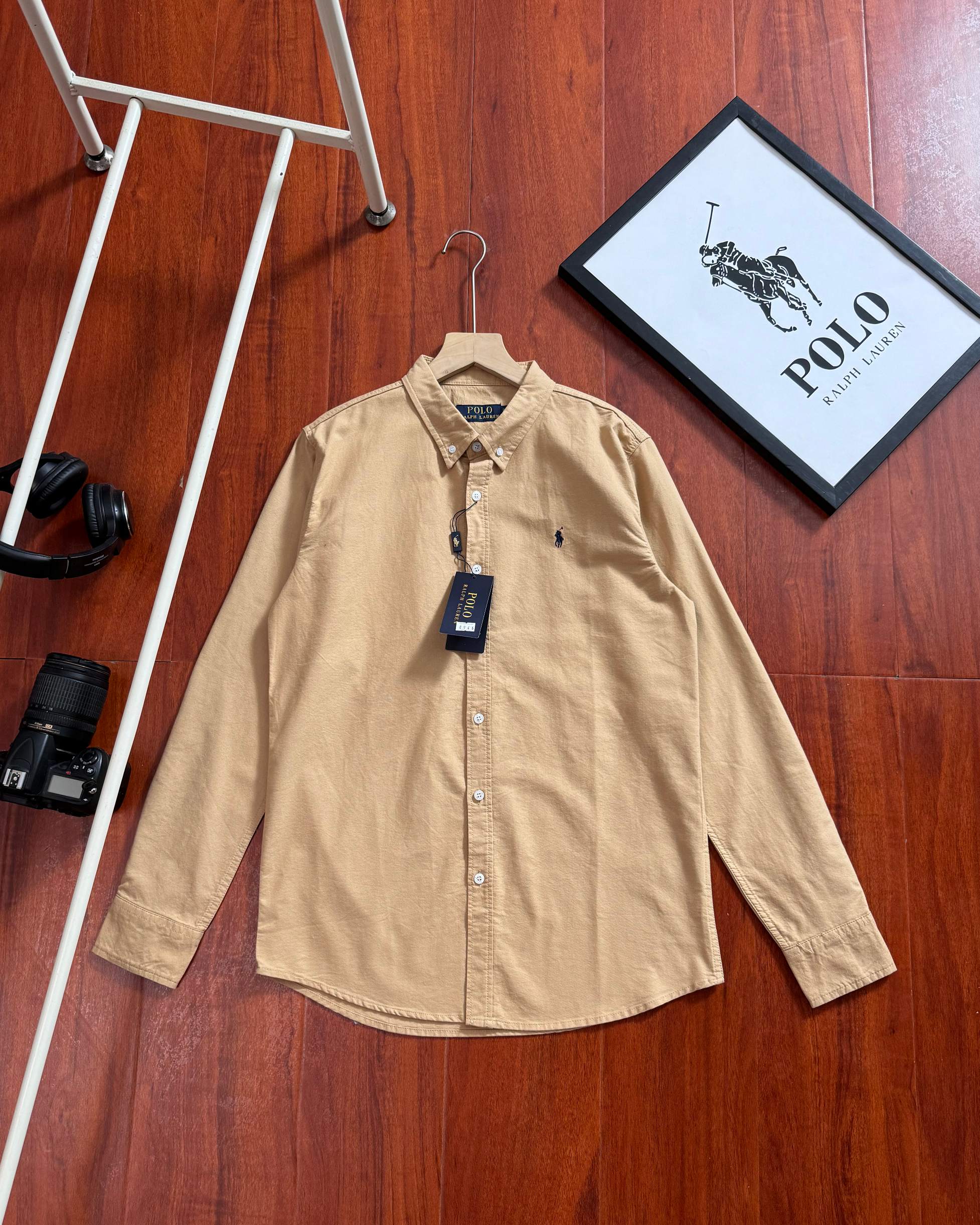 💰135高品质
Ralph Lauren/拉夫劳伦Polo Sport长袖衬衫新款纯棉商务休闲衬衣中青年上衣
牛津纺面料舒服透气吸汗☆立体刺绣爆满。上身效果特别好看
好货不多说☆品质认准我家☆档次象征着一个男人绅士和内涵。
颜色: 白色 黑色 灰色 藏青色 浅蓝色
尺码:M-L-XL-XXL
尺码: M L XL XXL
肩宽 46 48 50 51
胸围 106 112 118 123
衣长 73 76 79 81
袖长 64.5 65 66.5 67
M 建议体重115-130
L 建议体重130-145
XL建议体重155-175
XXL建议体重180-198