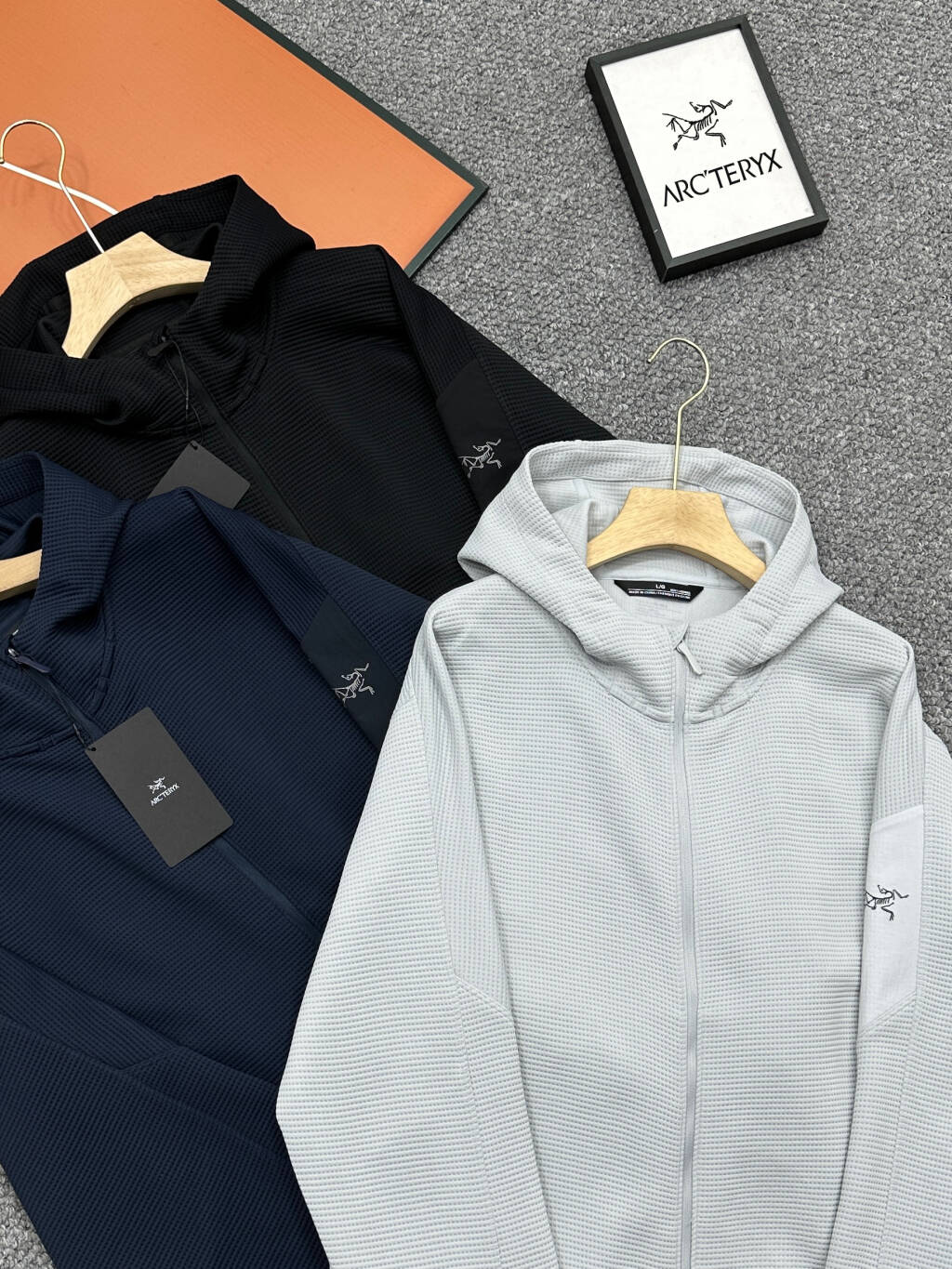 Alternative view of Jacket 06891