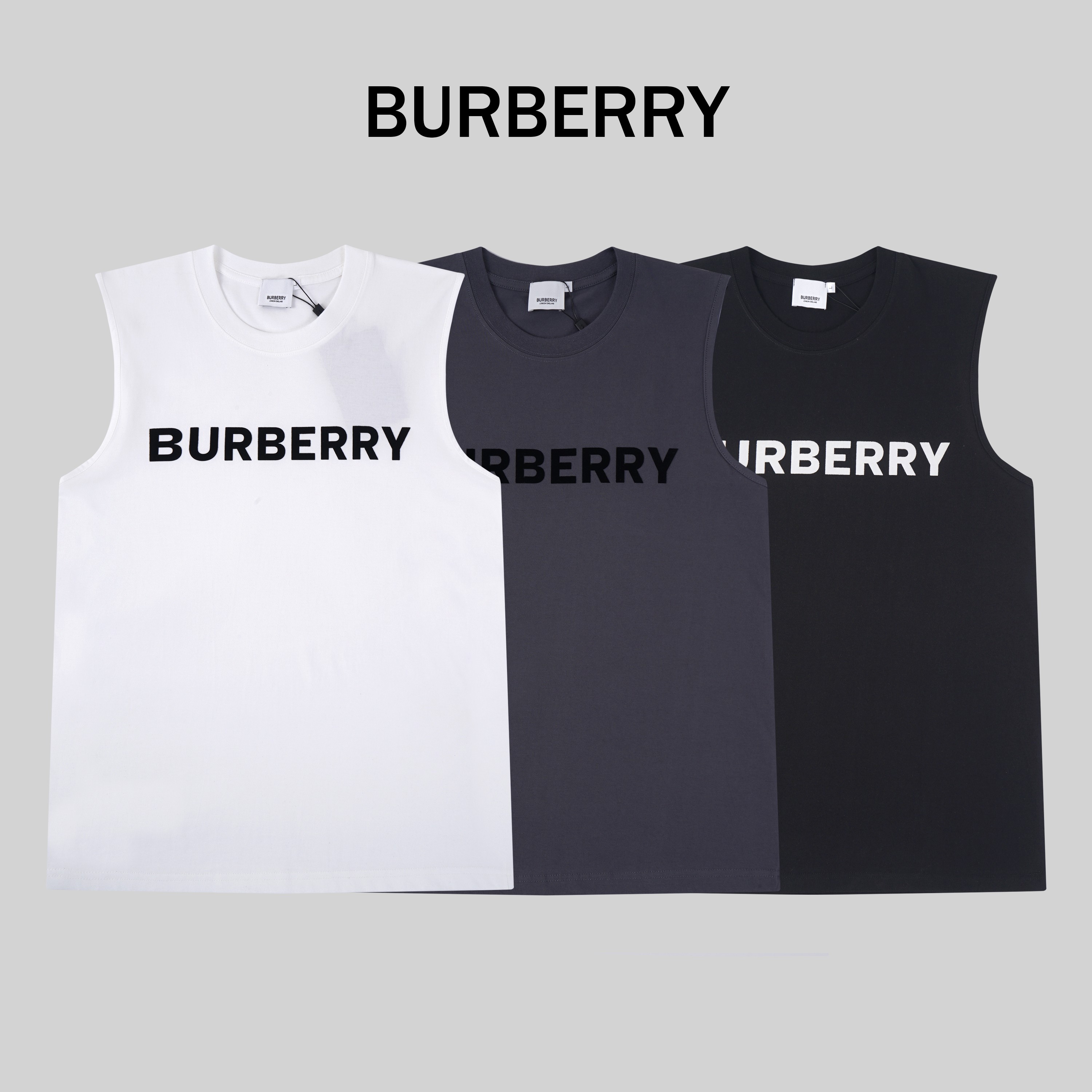 B100#, el nuevo chaleco clásico de Burberry, confeccionado con 240 gramos de tejido de algodón puro de doble hilo de al…