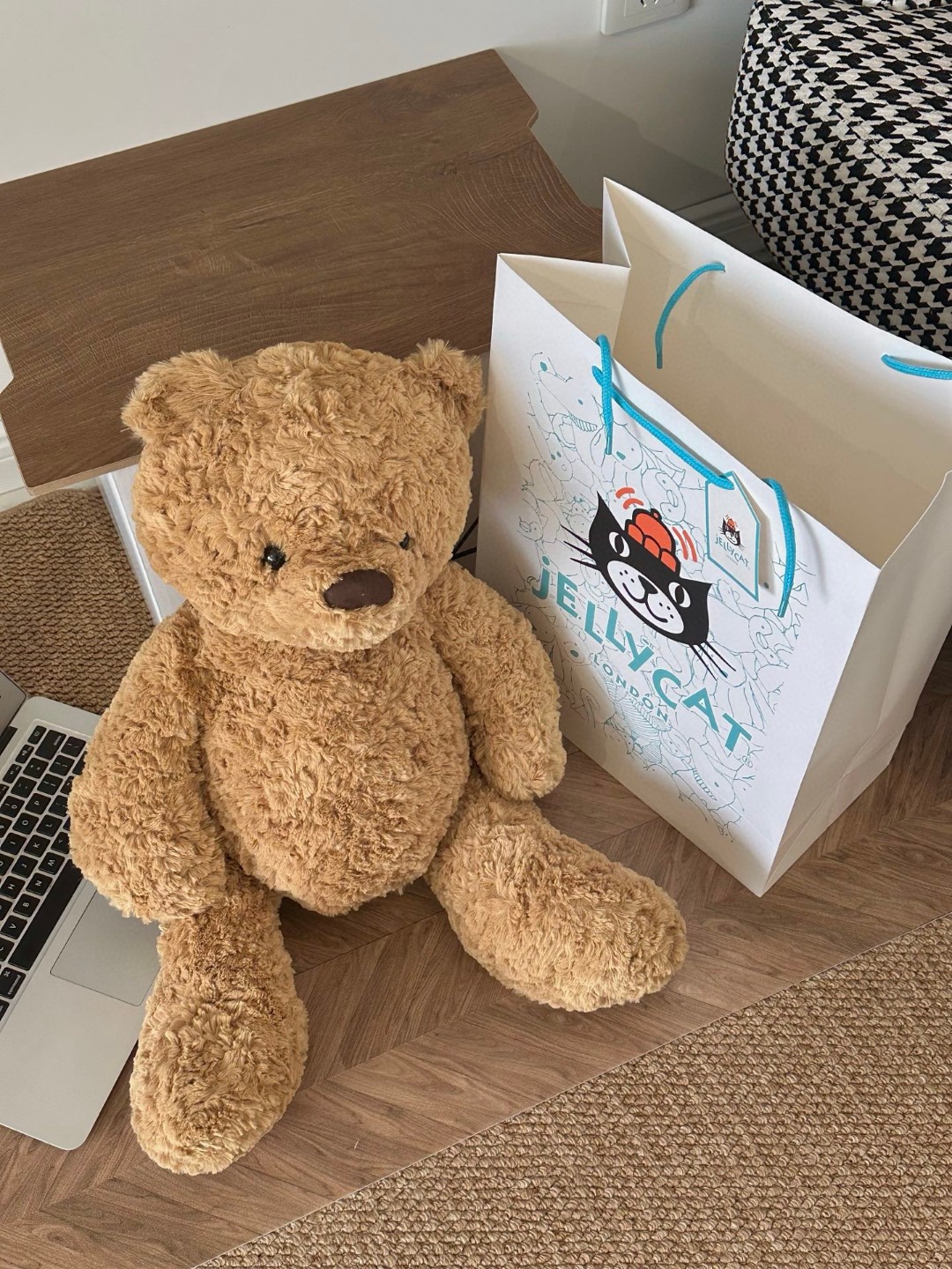 _dAG9sN1Lifji891zk1P2EV7aeLpHc-aQUNvjJ8A