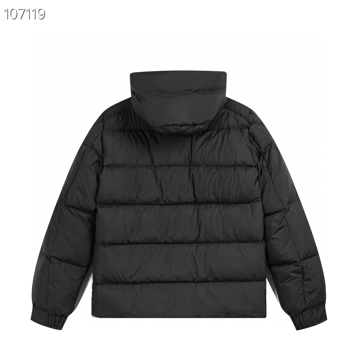 モンクレール短款羽绒服 メンズ・レディース対応 高性能デザイン