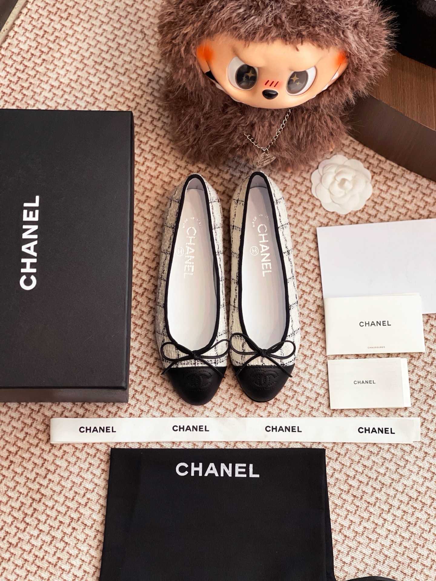 NO:245464,Chanel ballet shoes are purchased and developed and created by Zp, all customized materials, exclusive mold opening sole, all details are shipped together, and even the packaging is the same as the genuine one. Size: 35-40, ballet shoes, chanel19860909香奈儿 芭蕾鞋整双鞋子采购Zp开发打造,全部定制材料,独家开模大底,细节全部对版出货,连包装也做到跟正品一样.码数:35-40,芭蕾舞鞋,chanel,Women's Shoes