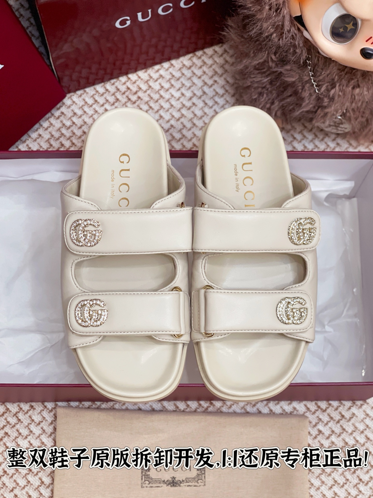 NO:411092,All details are welcome to compare casually, slippers, sandals, sandals, slippers19860909细节全对版 欢迎随意对比,拖鞋凉鞋,sandals,slippers,Women's Shoes