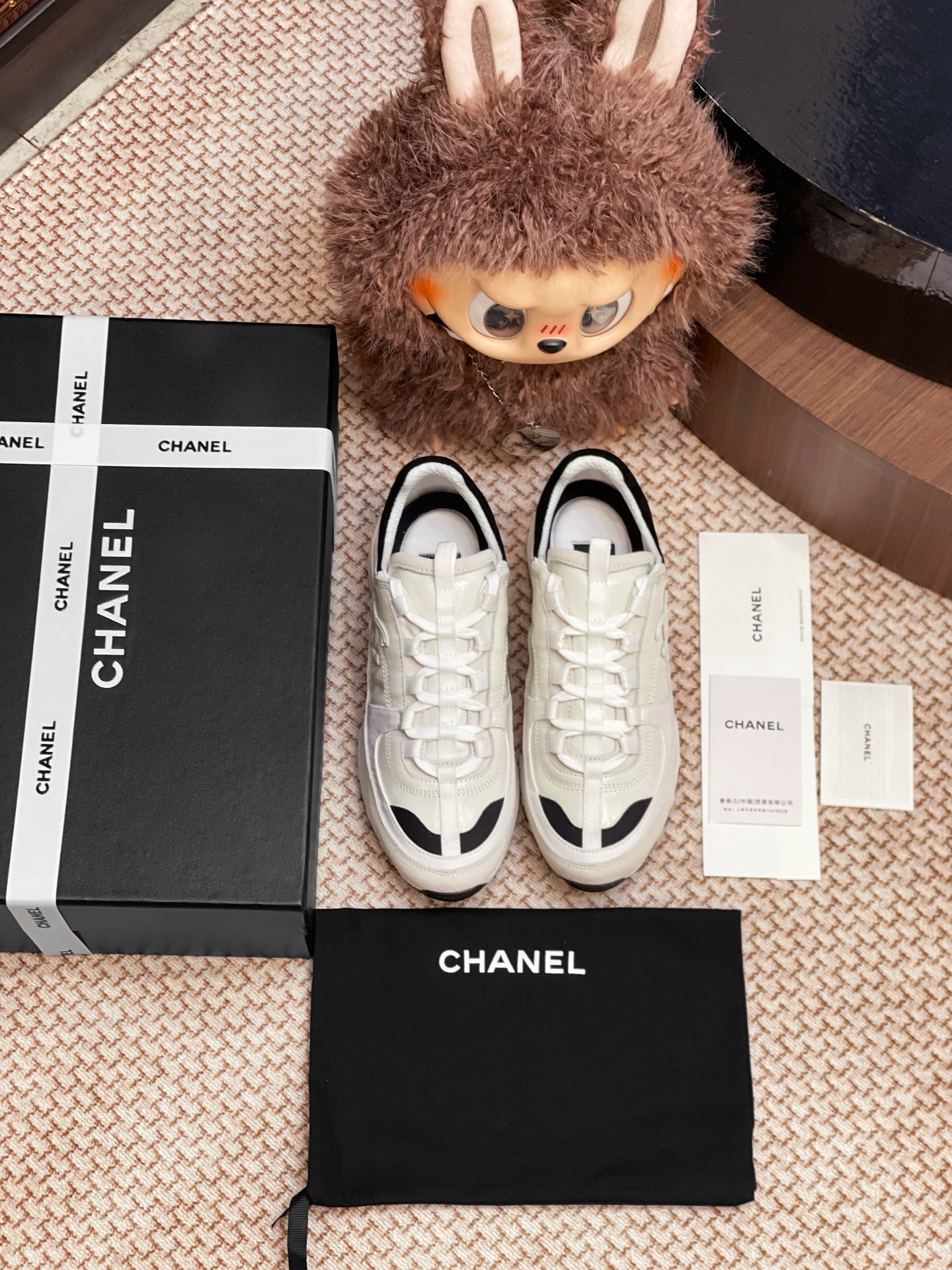NO:411057,CHANEL's new sports shoes are purchased and developed and developed by Zp, all customized materials, exclusive mold opening sole, all details are shipped together, and even the packaging is the same as the genuine one. Size: 35-40, dad shoes, chanel, sneakers19860909CHANEL 新款运动鞋整双鞋子采购Zp开发打造,全部定制材料,独家开模大底,细节全部对版出货,连包装也做到跟正品一样.码数:35-40,老爹鞋,chanel,sneakers,Women's Shoes