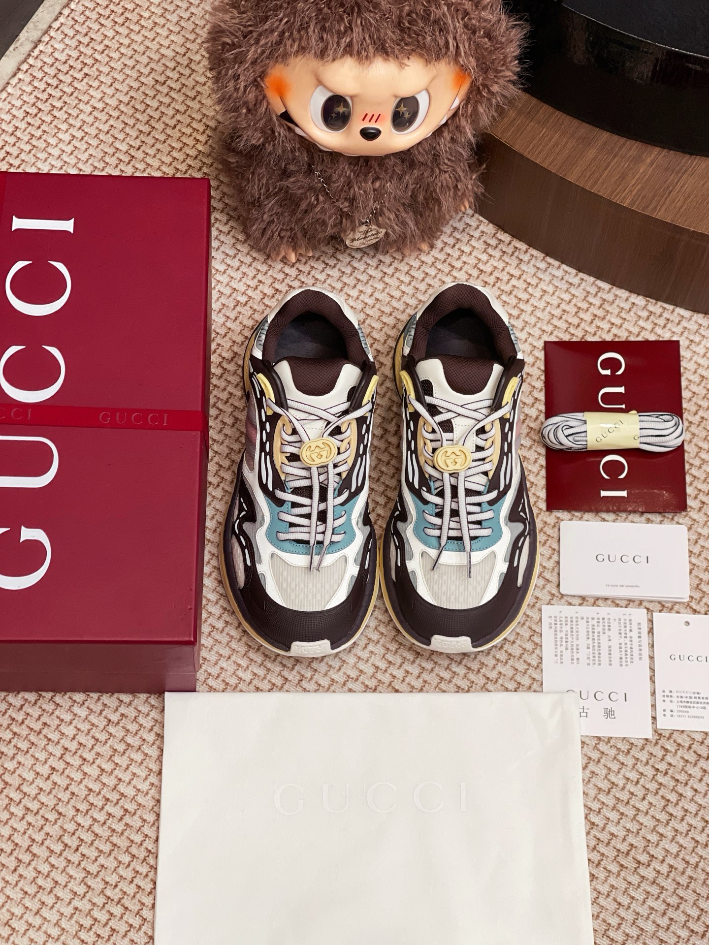 NO:411132,Gucci 2.0 Daddy Shoes whole pair of shoes are purchased and developed by Zp, all customized materials, exclusive mold opening sole, all details are shipped together, and even the packaging is the same as the genuine one. Size: Women 35-40 Men 39-45, Daddy Shoes, gucci19860909Gucci 2.0老爹鞋整双鞋子采购Zp开发打造,全部定制材料,独家开模大底,细节全部对版出货,连包装也做到跟正品一样.码数:女35-40 男39-45,老爹鞋,gucci,Women's Shoes