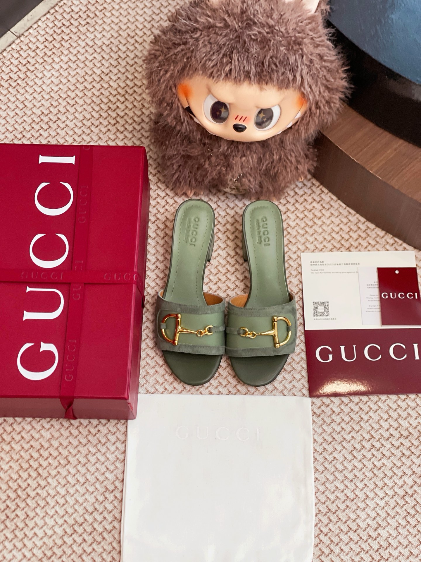 NO:422551,Gucci mid-heel slippers The whole pair of shoes is purchased and developed by Zp, all customized materials, exclusive mold opening and outsole, all details are shipped together, and even the packaging is the same as the genuine one. Size: 35-40, slippers, gucci, slippers19860909Gucci 中跟拖鞋 整双鞋子采购Zp开发打造,全部定制材料,独家开模大底,细节全部对版出货,连包装也做到跟正品一样.码数:35-40,拖鞋,gucci,slippers,Women's Shoes
