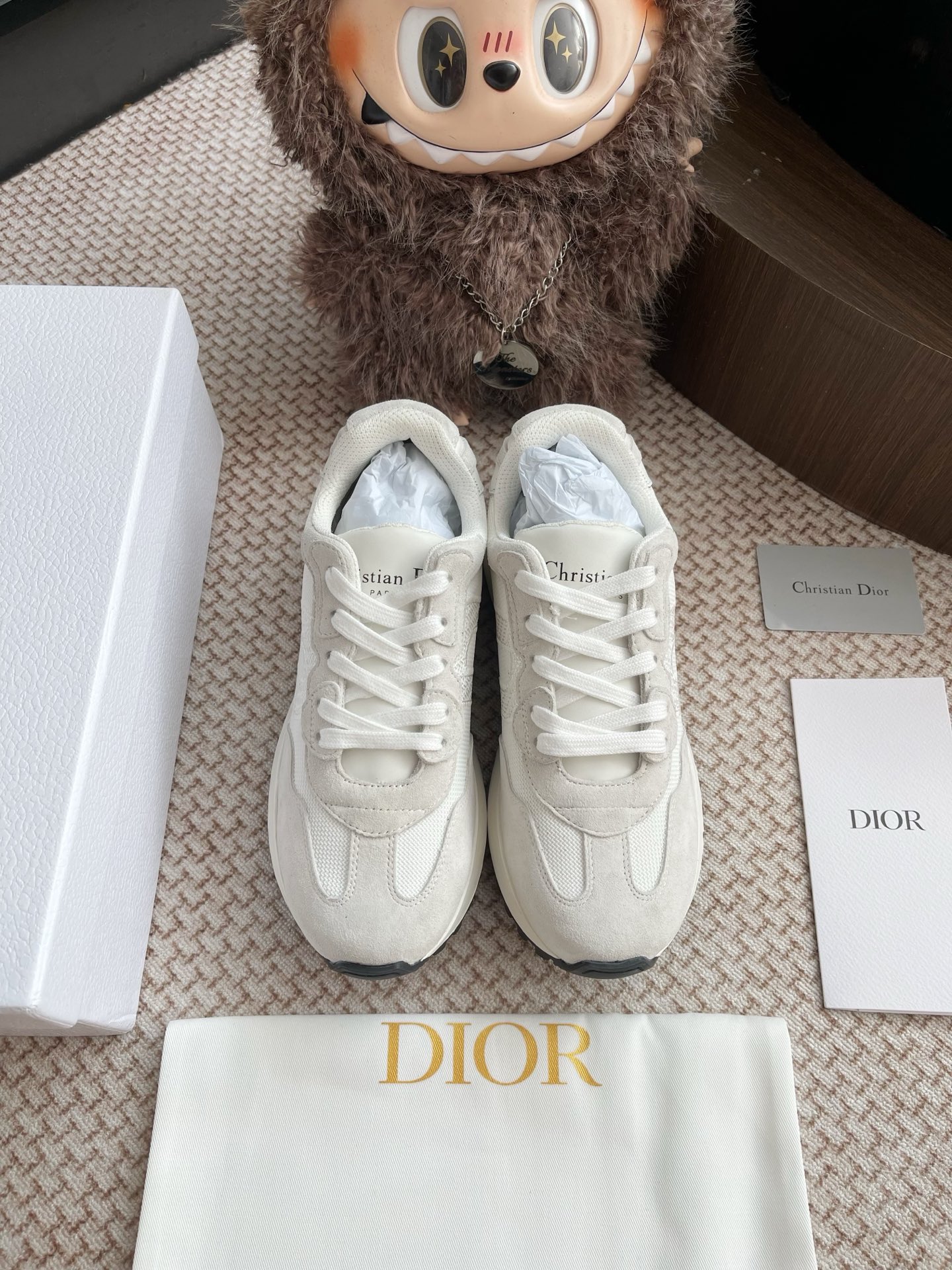 NO:512308,Dior casual sneakers are purchased and developed for Zp, all customized materials, exclusive mold opening sole, all details are shipped together, and even the packaging is the same as the genuine one. Size: 35-45, casual shoes/sports shoes, dior, sneakers19860909Dior 休闲运动鞋整双鞋子采购Zp开发打造,全部定制材料,独家开模大底,细节全部对版出货,连包装也做到跟正品一样.码数:35-45,休闲鞋/运动鞋,dior,sneakers,Women's Shoes
