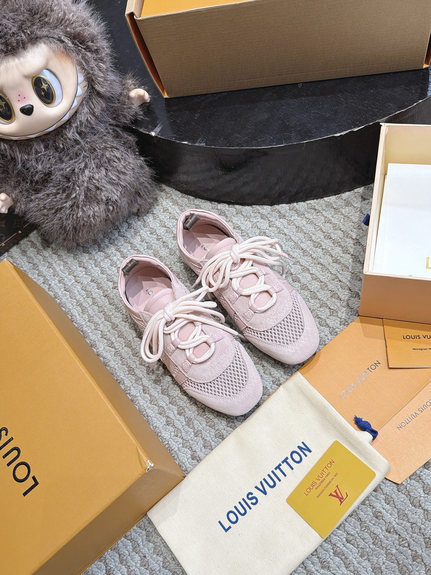 Louis Vuitton Women Shoes