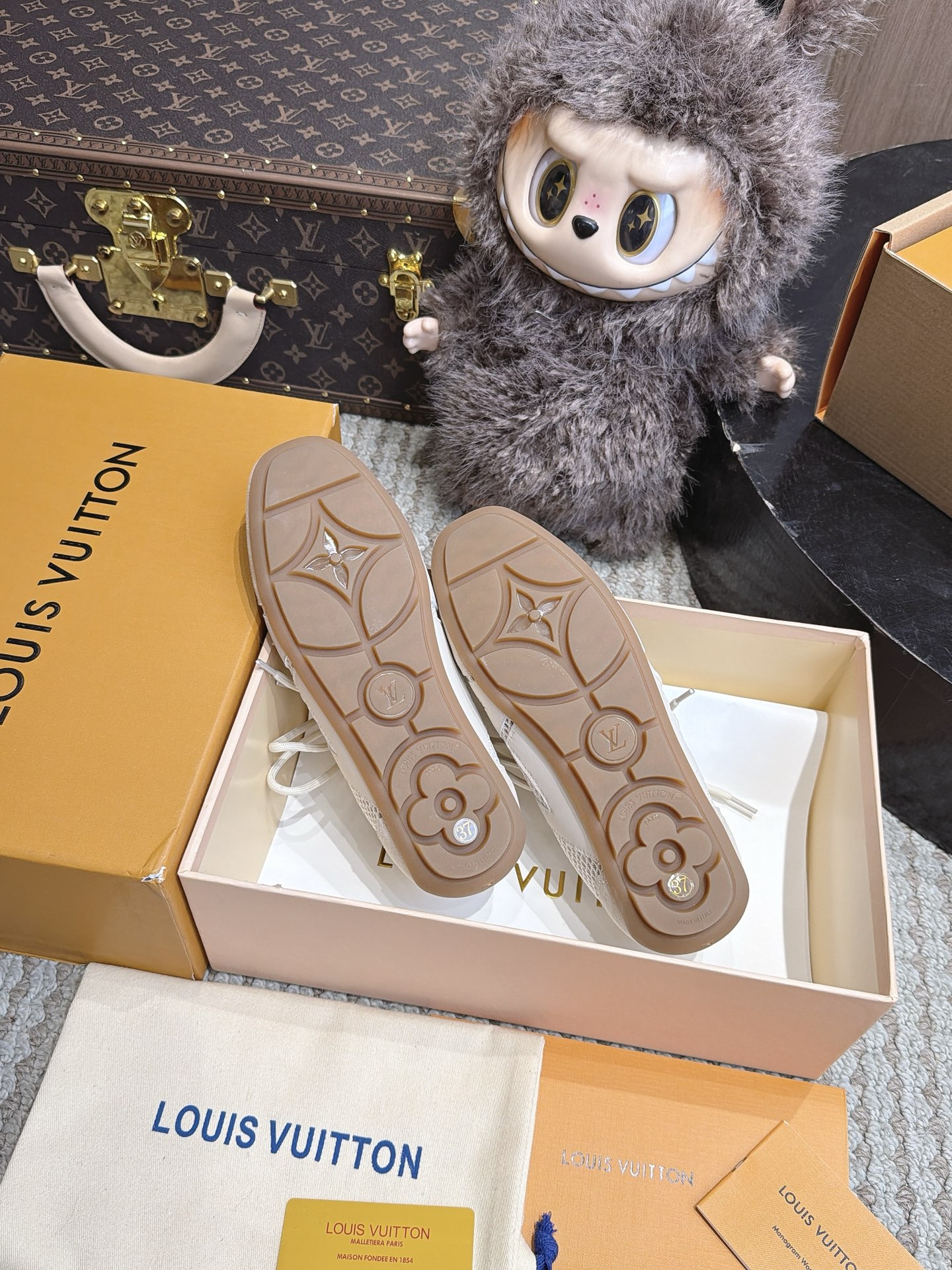 Louis Vuitton Women Shoes
