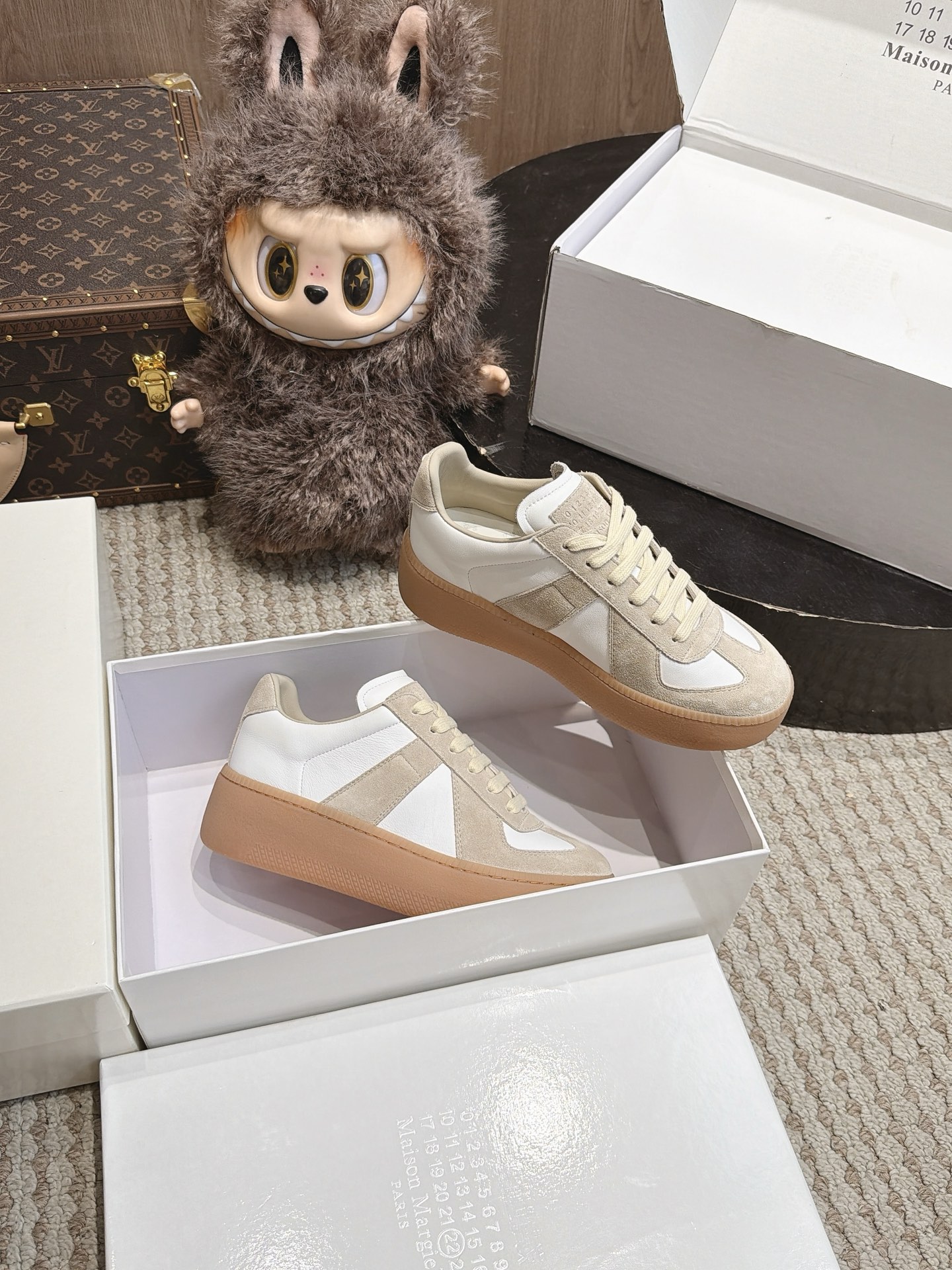 Designer Women Shoes