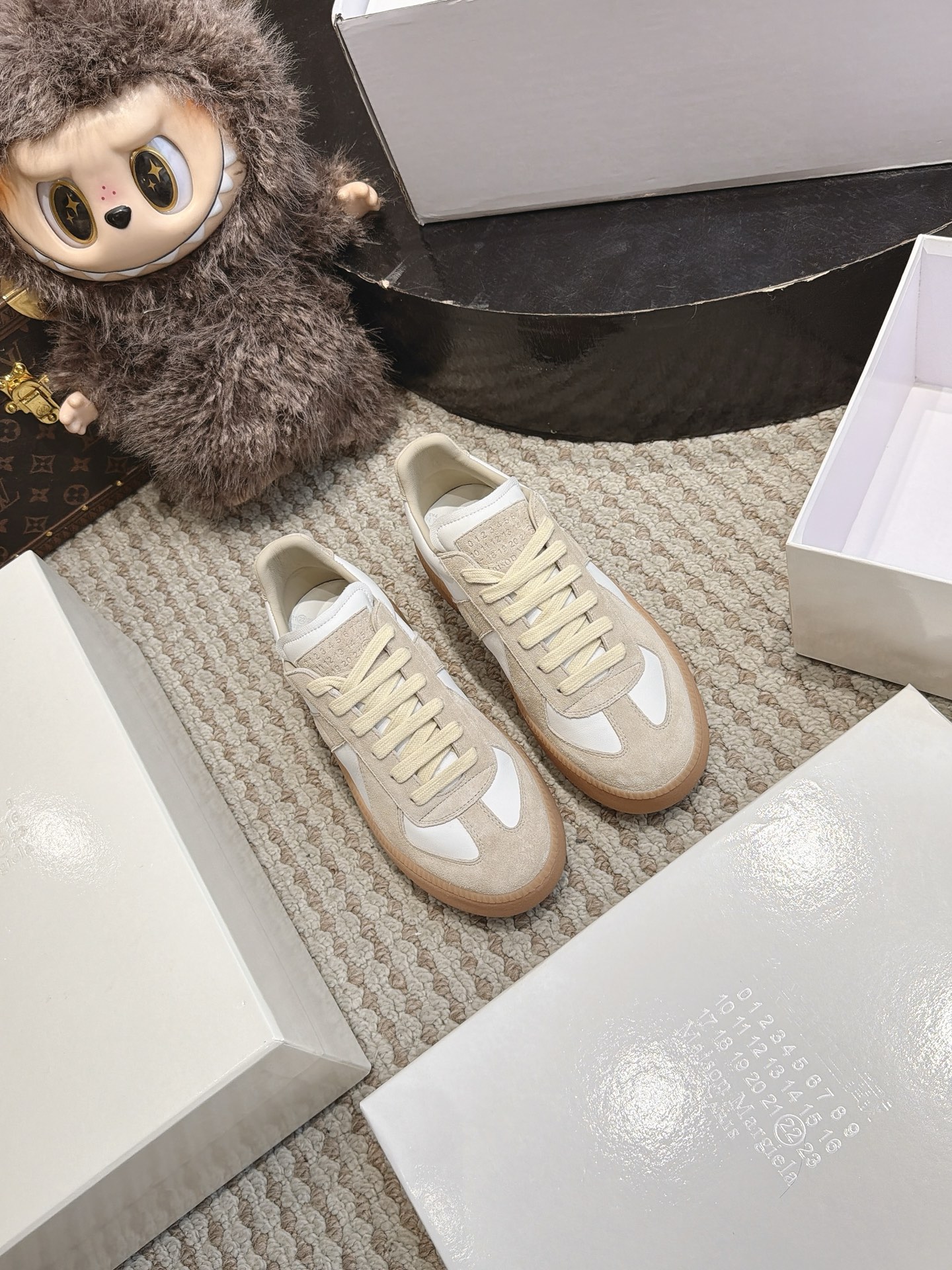 Designer Women Shoes