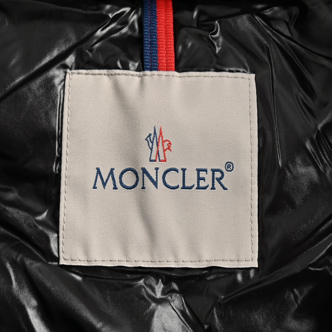 Moncler/蒙口 经典立领羽绒马甲 经典中的经典百搭时尚款