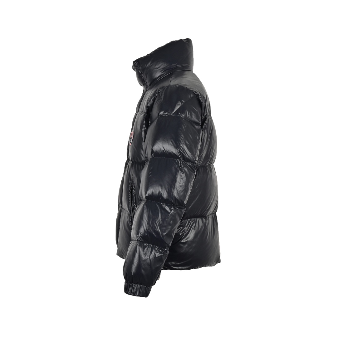 Moncler/蒙口 23Fw 七夕胶囊限定爱心刺绣羽绒服