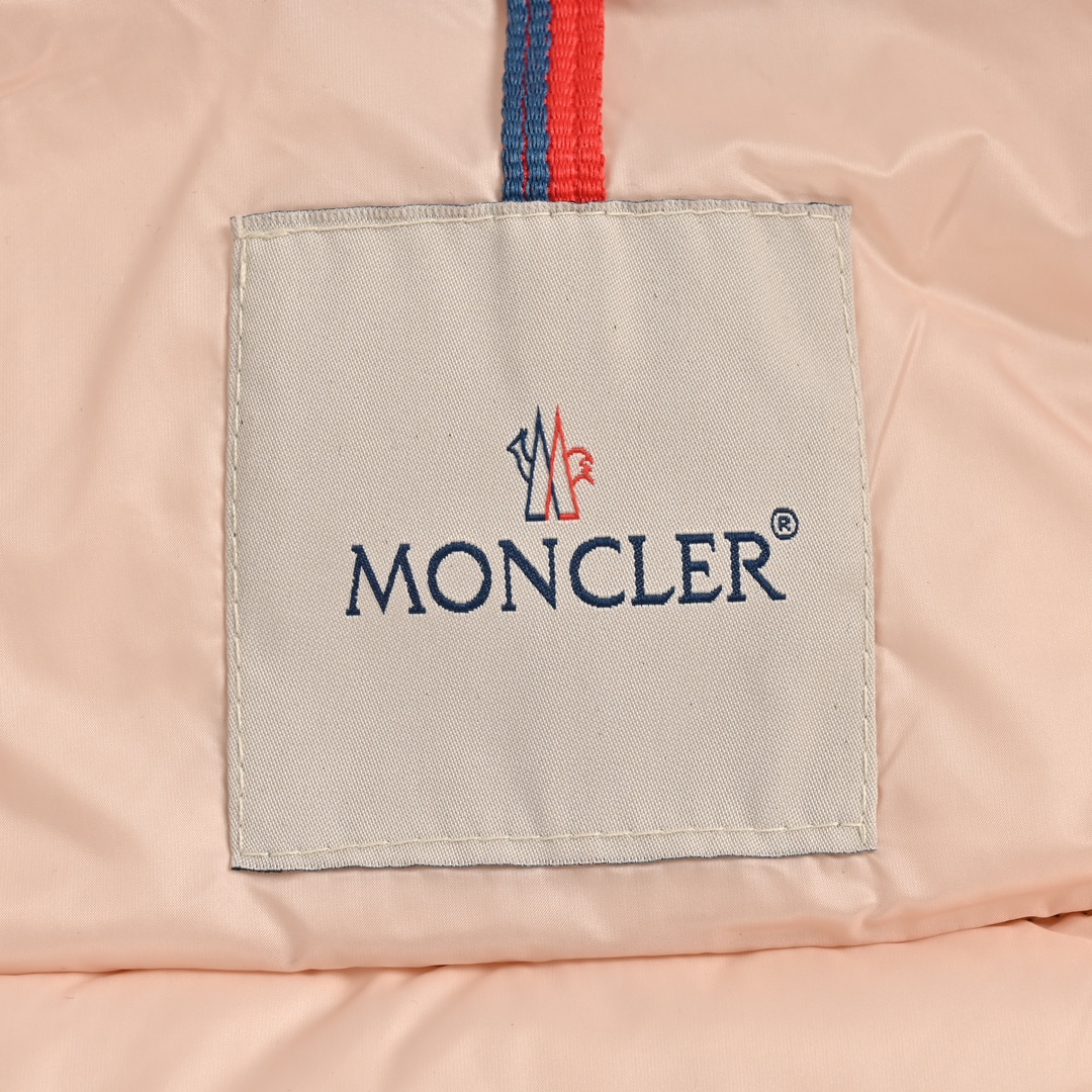 Moncler /蒙口 19fw 拼色面包羽绒服马甲