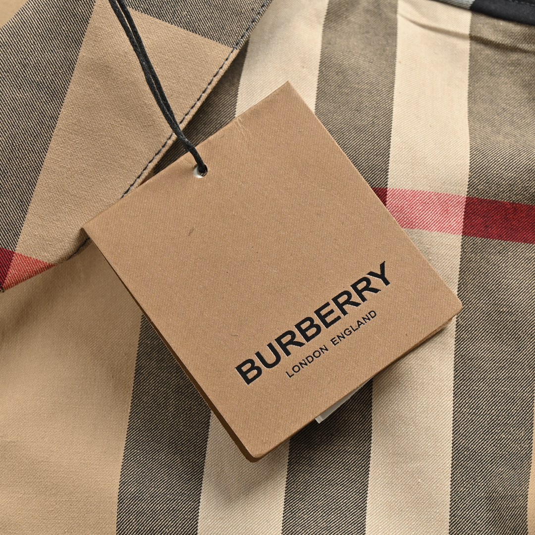 Burberry/巴宝莉 23Fw 大格纹翻领衬衫夹克