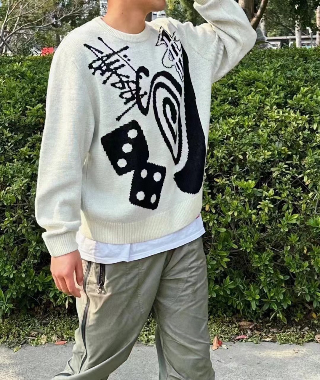 StussyNike co-branded logo print knitted sweater upper body effect