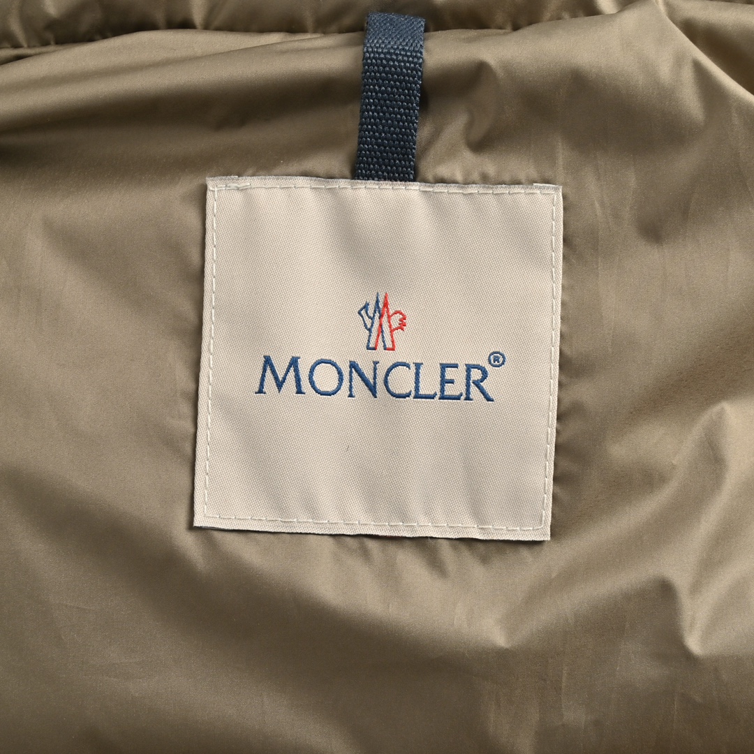 Moncler /蒙口 23Fw BESBRE 皮拉链短款羽绒服