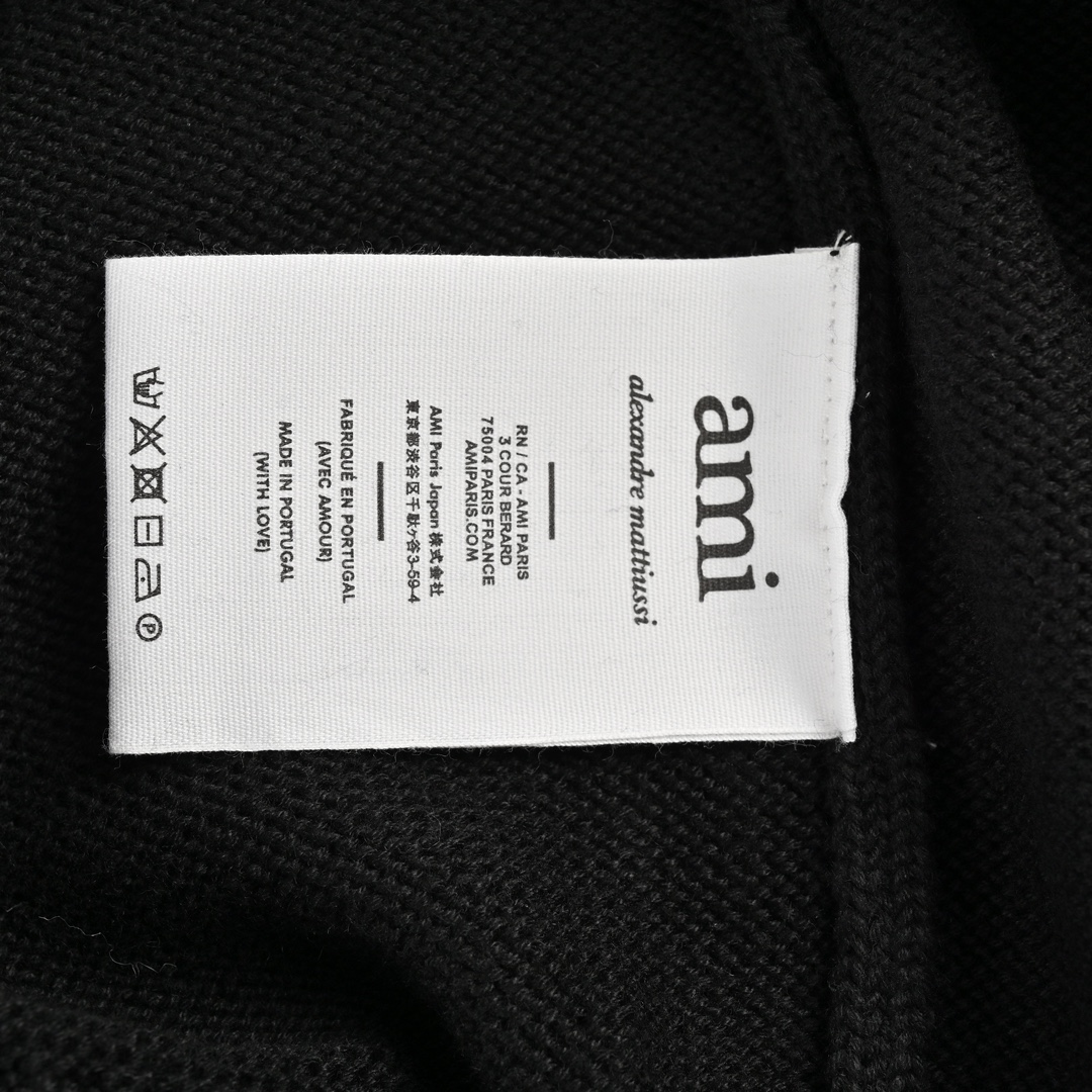 Ami 21Fw 刺绣微标爱心毛衣开衫 秋冬季新款V领针织纯色爱心提花纽扣开衫毛衣
