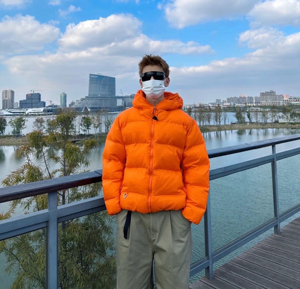 NikeACG series hooded down cotton coat coat upper body effect