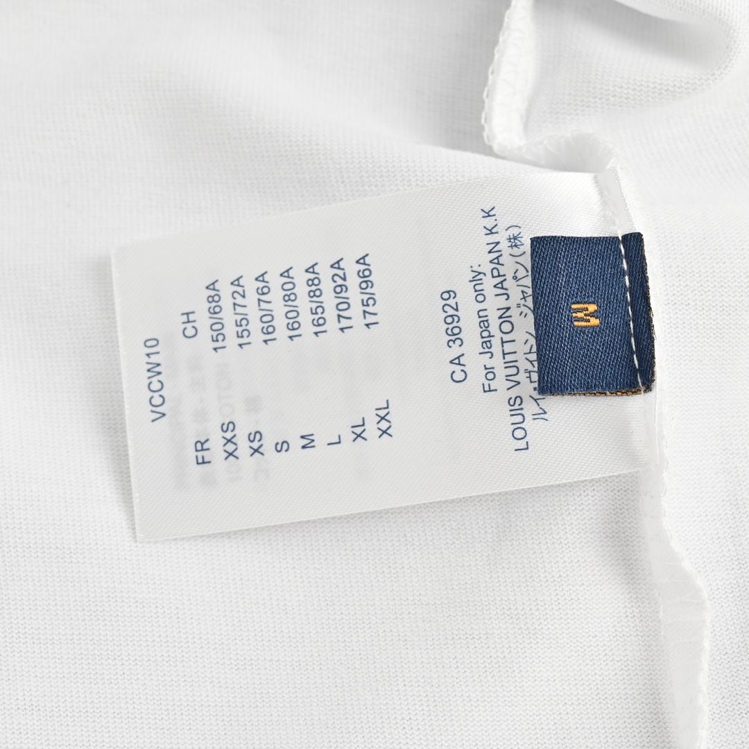 Louis Vuitton/路易威登 24ss 刺绣字母印花短袖黑色 白色