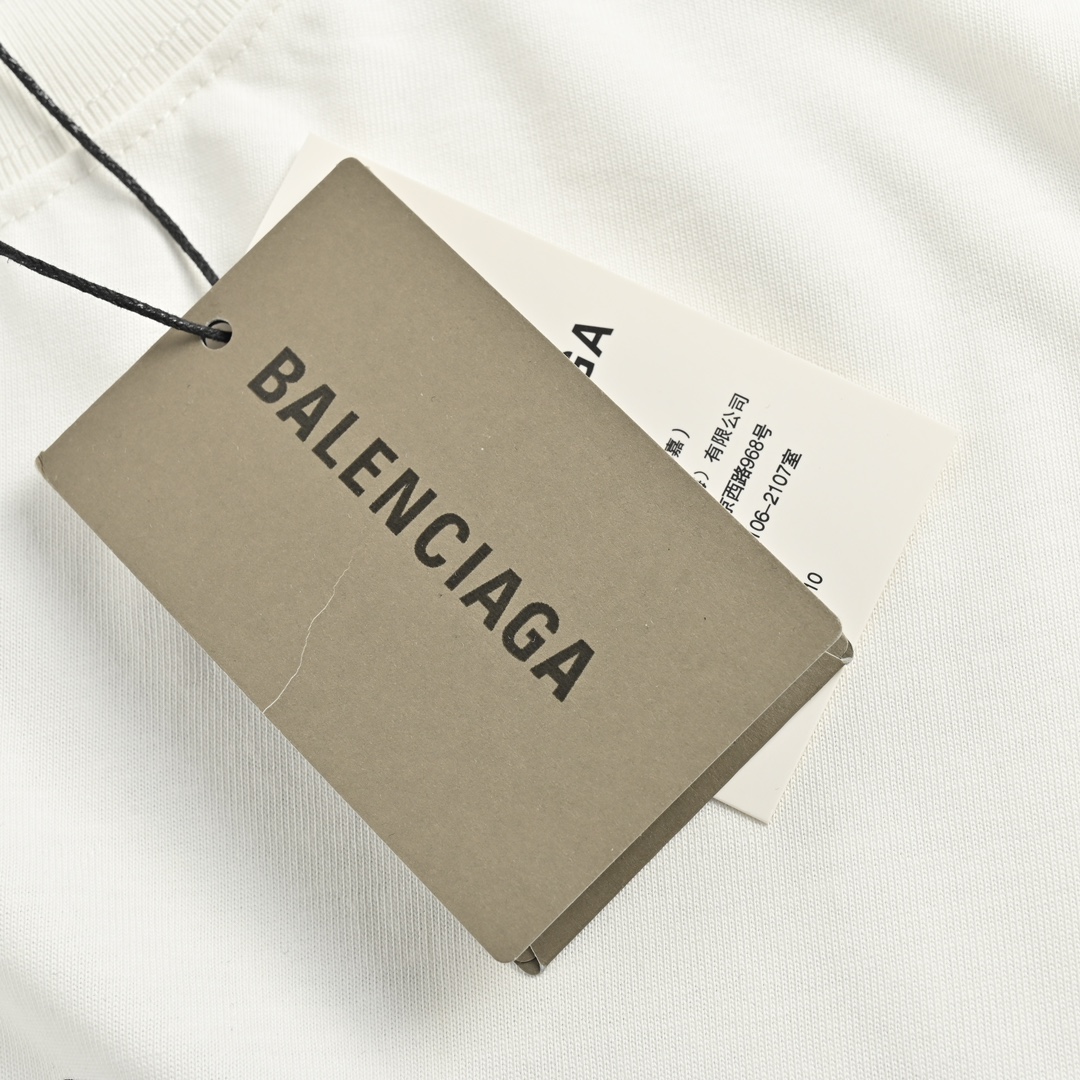 Balenciaga/巴黎世家 22ss 环保标语印花短袖 面料采用260克重精梳棉