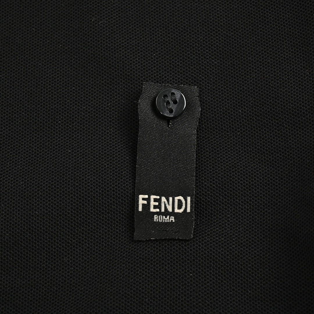 Fendi/芬迪 24ss FF拉链口袋Polo短袖 200g全棉朱地蜂窝布料