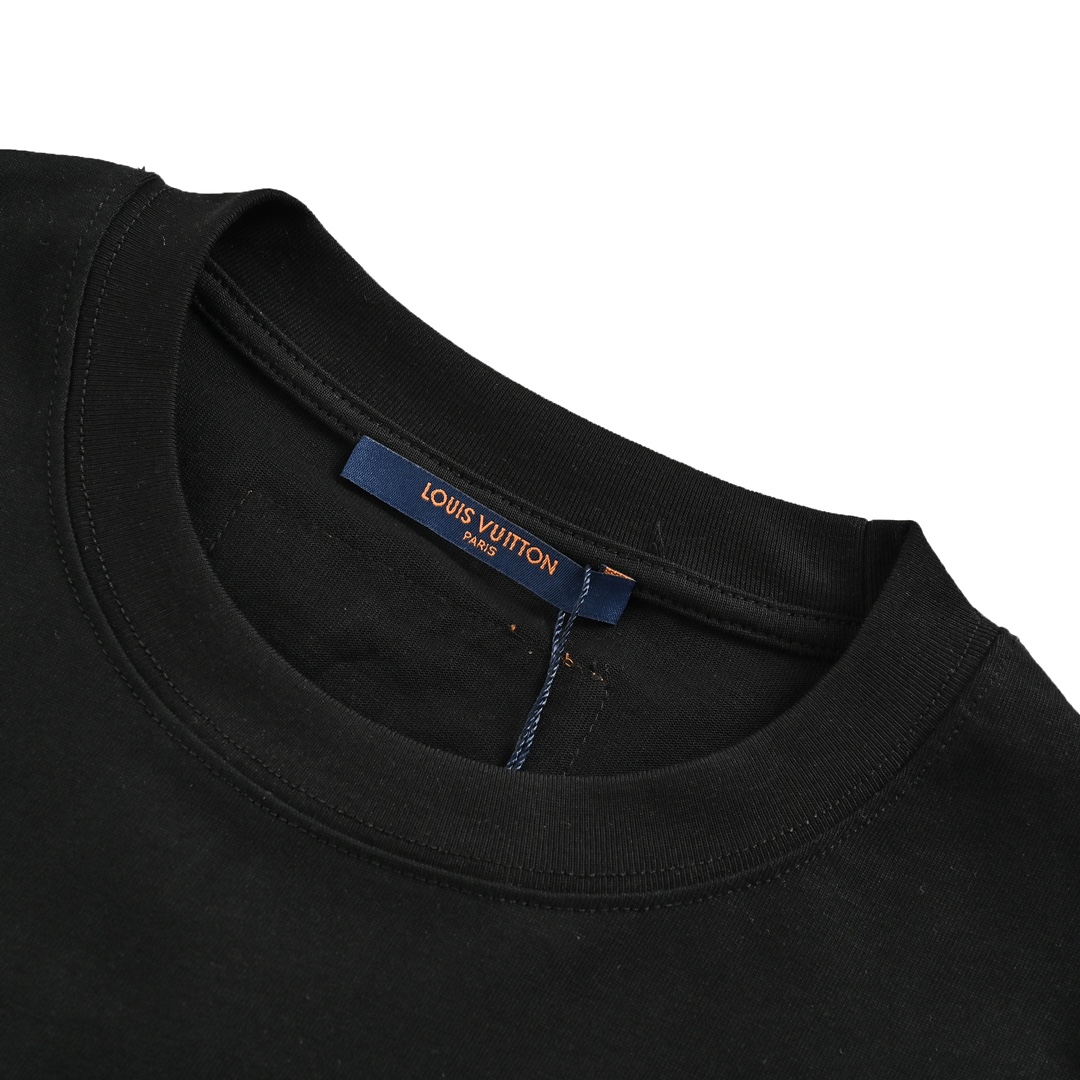Louis Vuitton/路易威登 24ss 老花皮标假口袋短袖