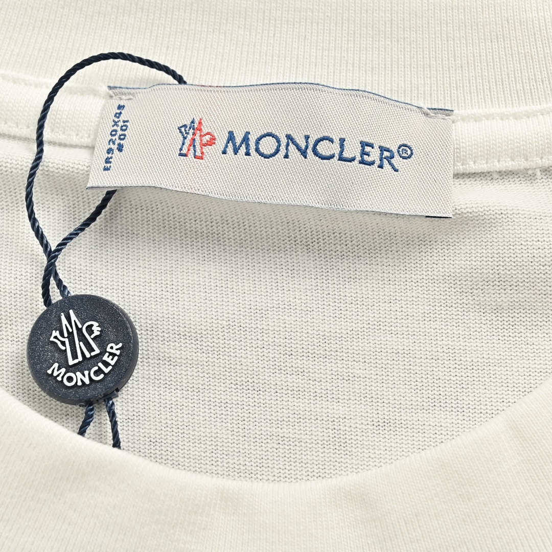 Moncler/蒙口 24ss 植绒字母logo印花短袖