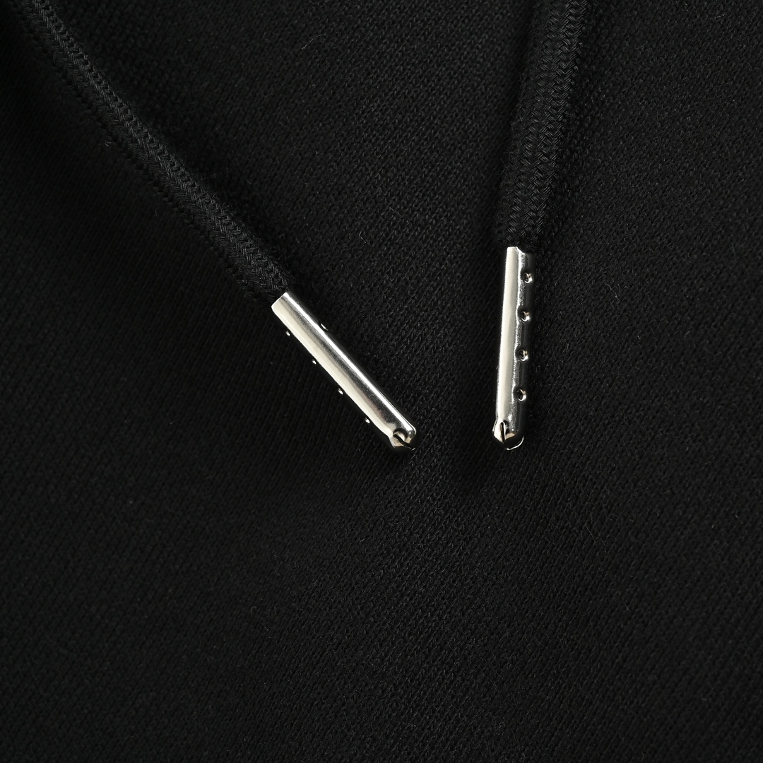 Burberry/巴宝莉 经典TB限定logo立体印花短裤
